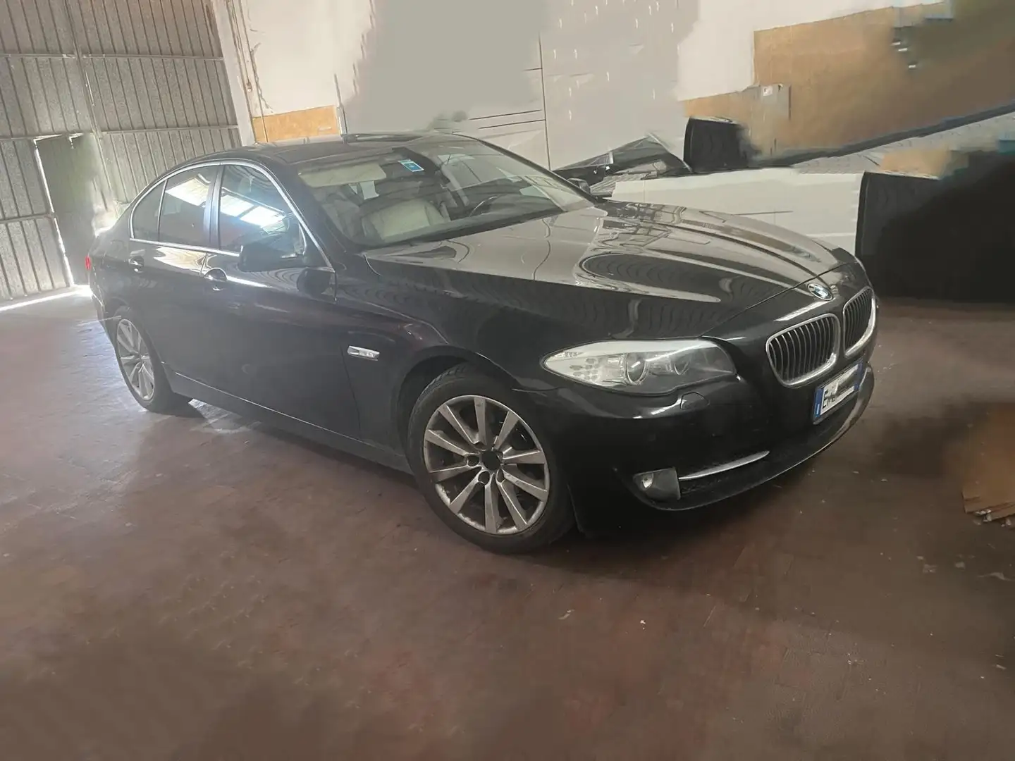 BMW 520 Serie 5 F10 Berlina 520d Msport Nero - 1
