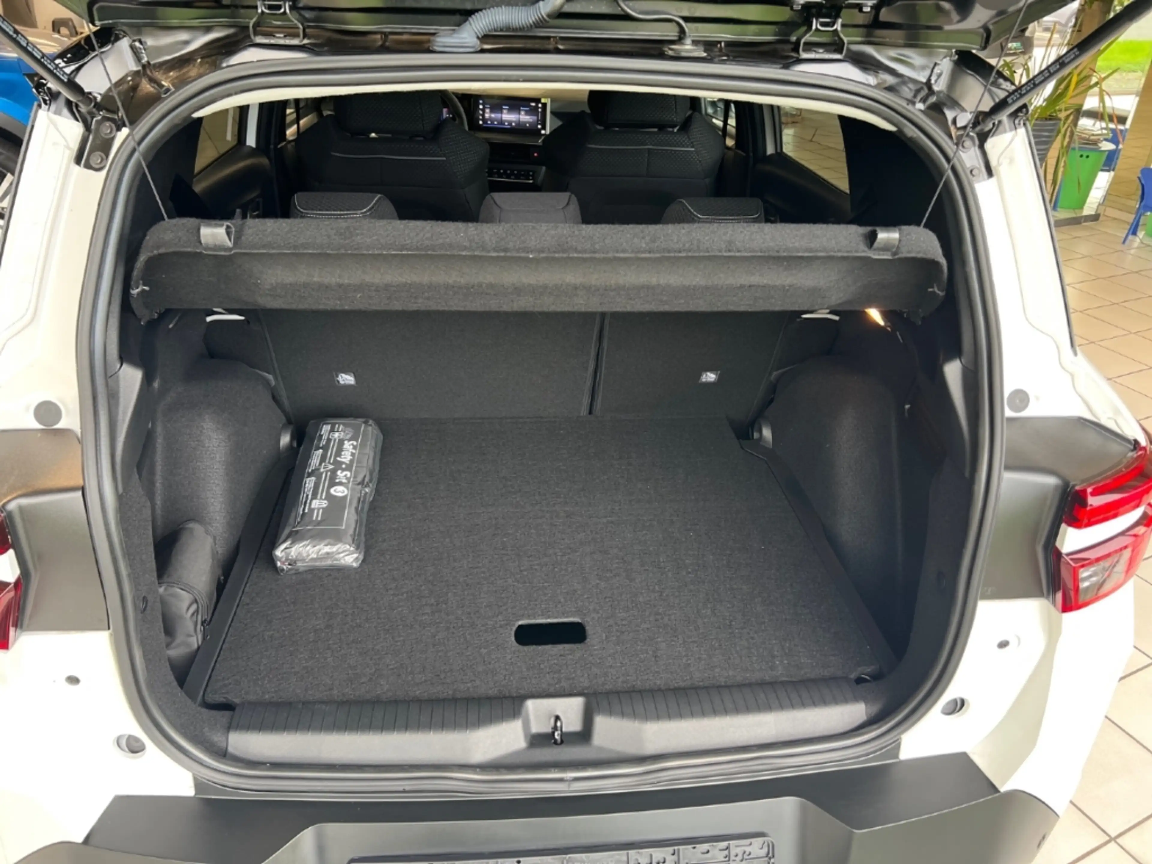Opel Frontera GS Mild Hybrid 107 kW +Winter-Pak.+Tech-Pak. — photo 14