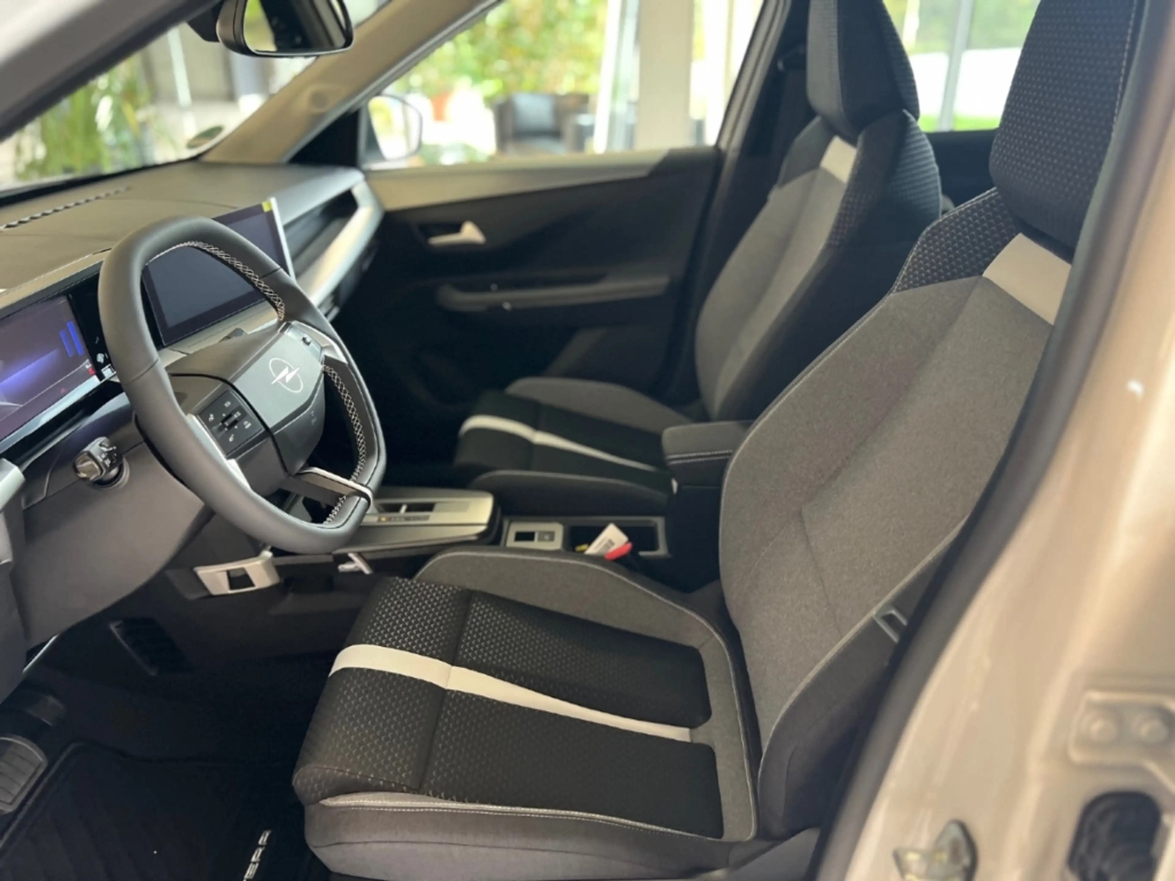 Opel Frontera GS Mild Hybrid 107 kW +Winter-Pak.+Tech-Pak. — photo 11