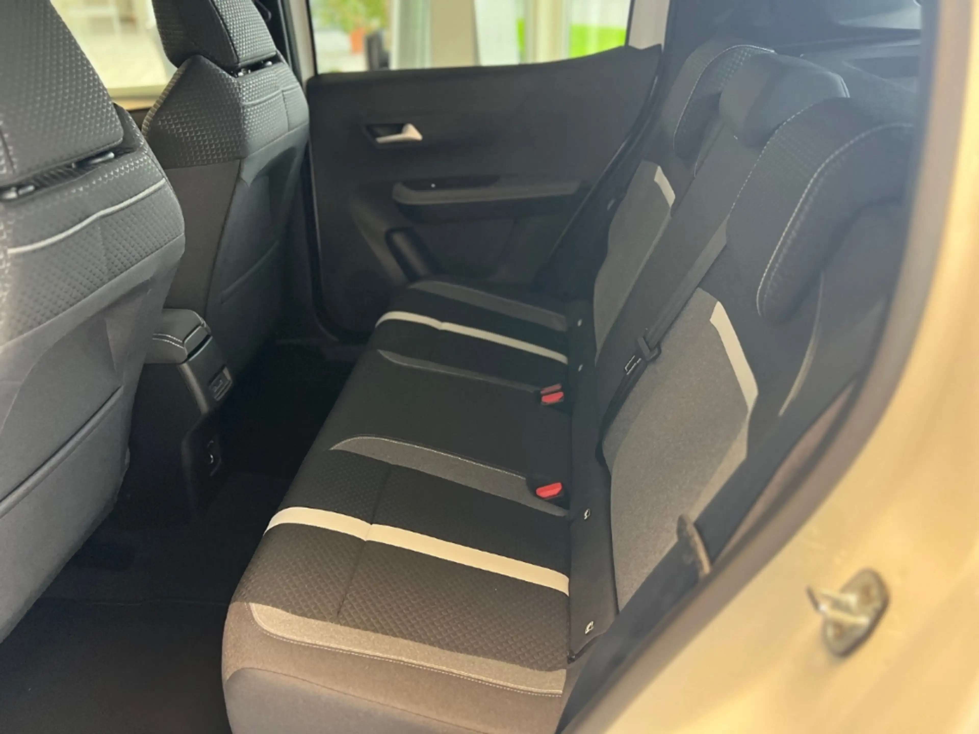 Opel Frontera GS Mild Hybrid 107 kW +Winter-Pak.+Tech-Pak. — photo 13