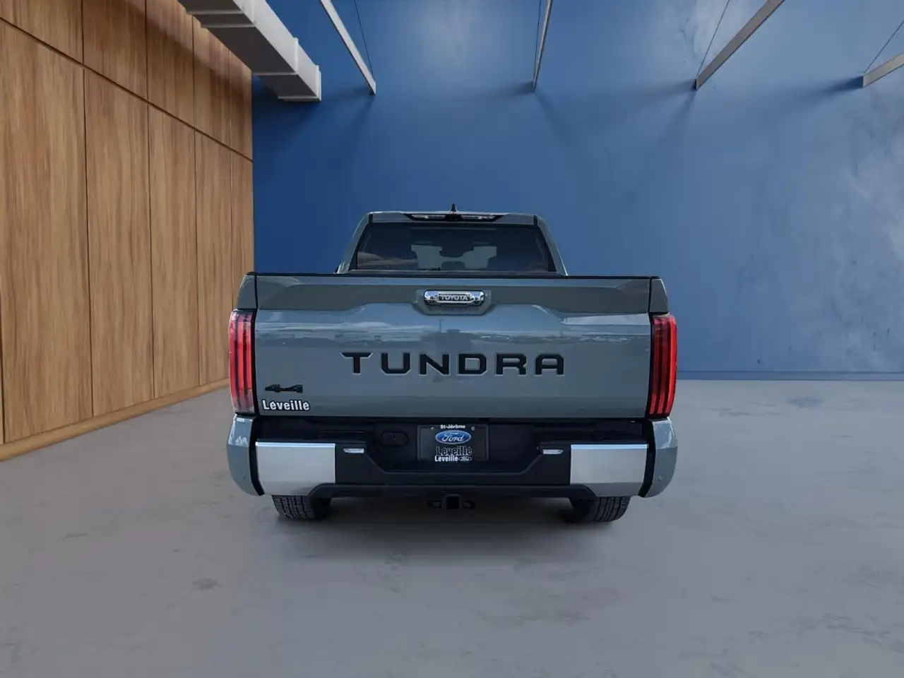 Toyota Tundra снимка Toyota Tundra
