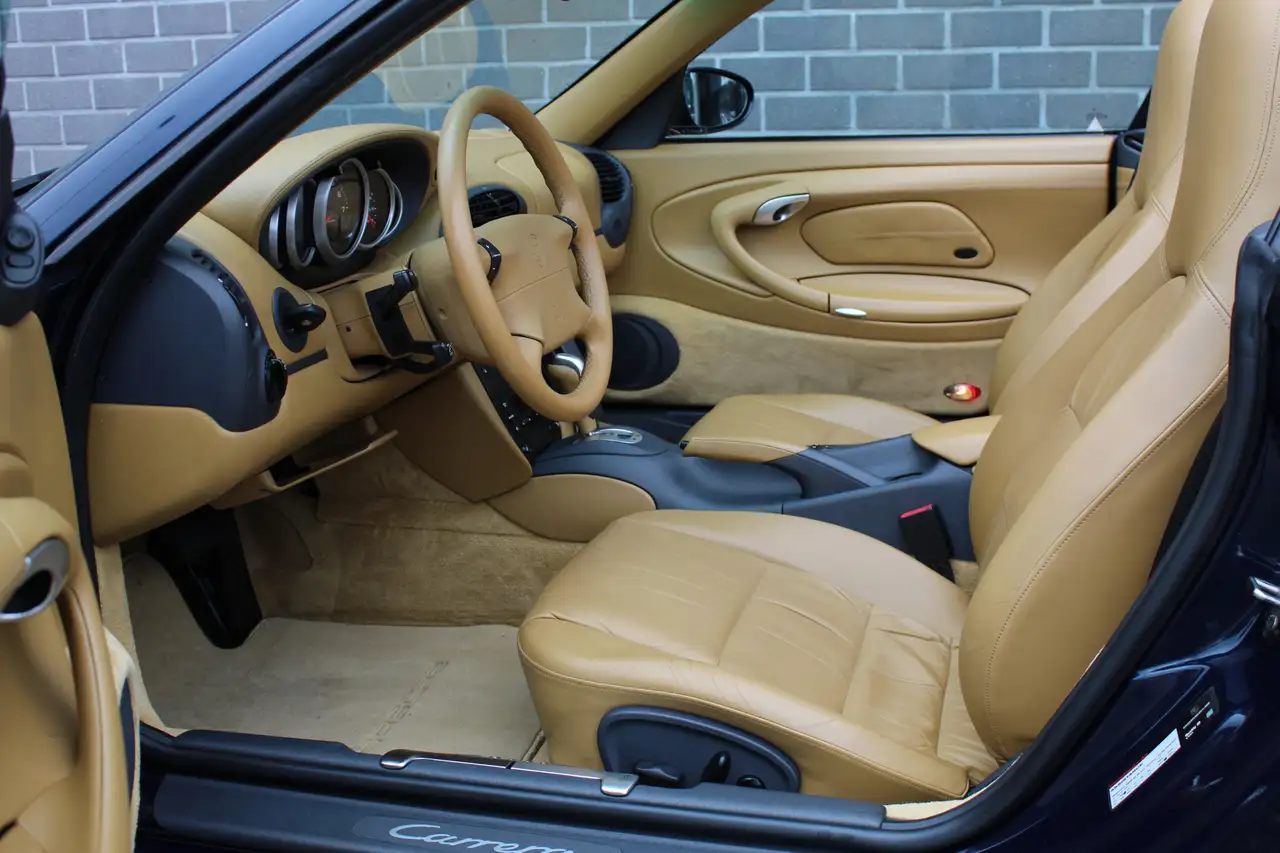 Porsche 996 Cabrio 3.4 Carrera / Automaat / Xenon / Hardtop, foto 11