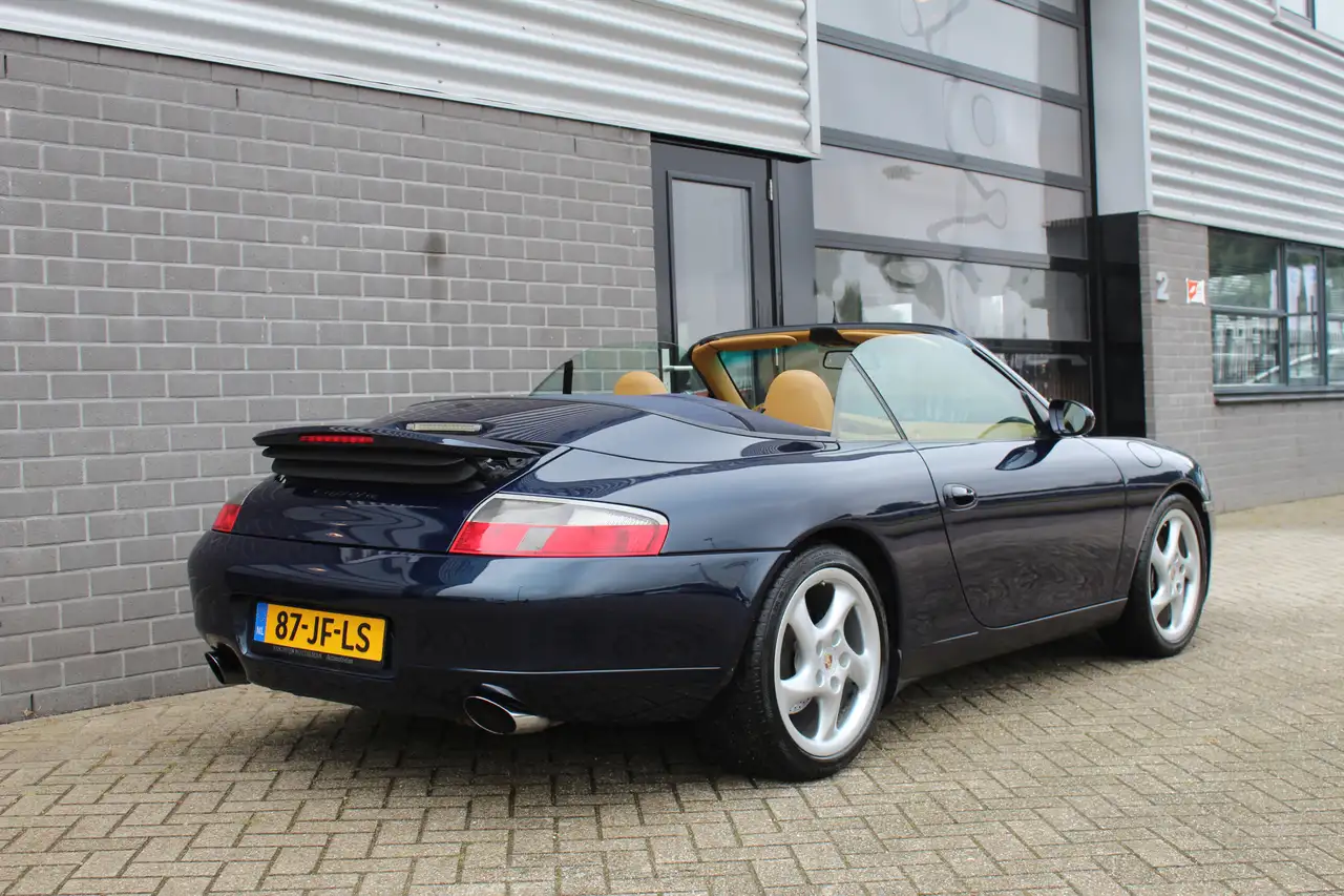Porsche 996 Cabrio 3.4 Carrera / Automaat / Xenon / Hardtop, foto 5