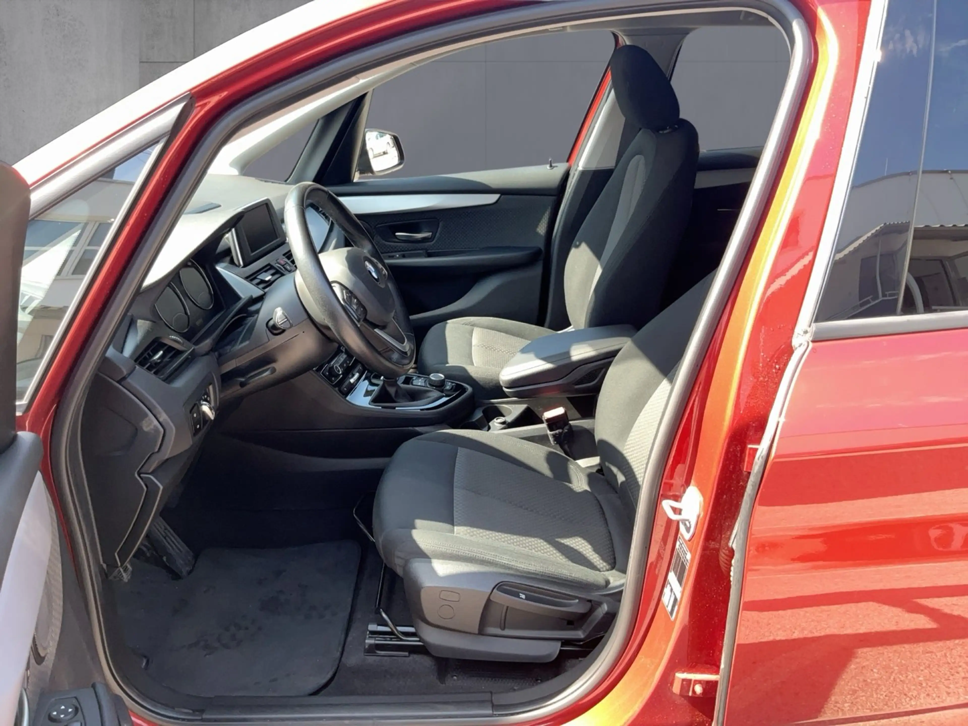 BMW 216 BMW 216d Active Tourer — photo 8