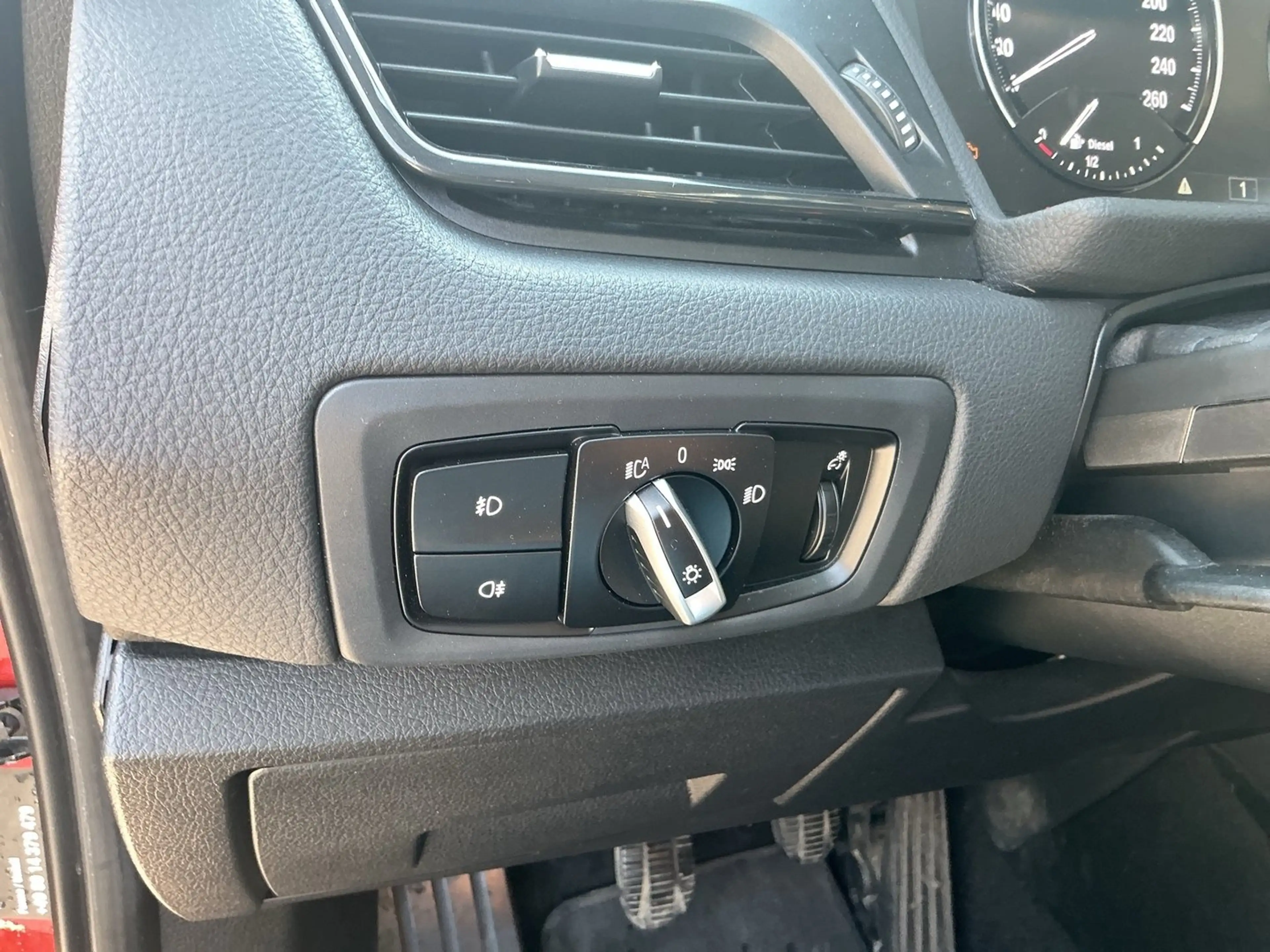 BMW 216 BMW 216d Active Tourer — photo 15