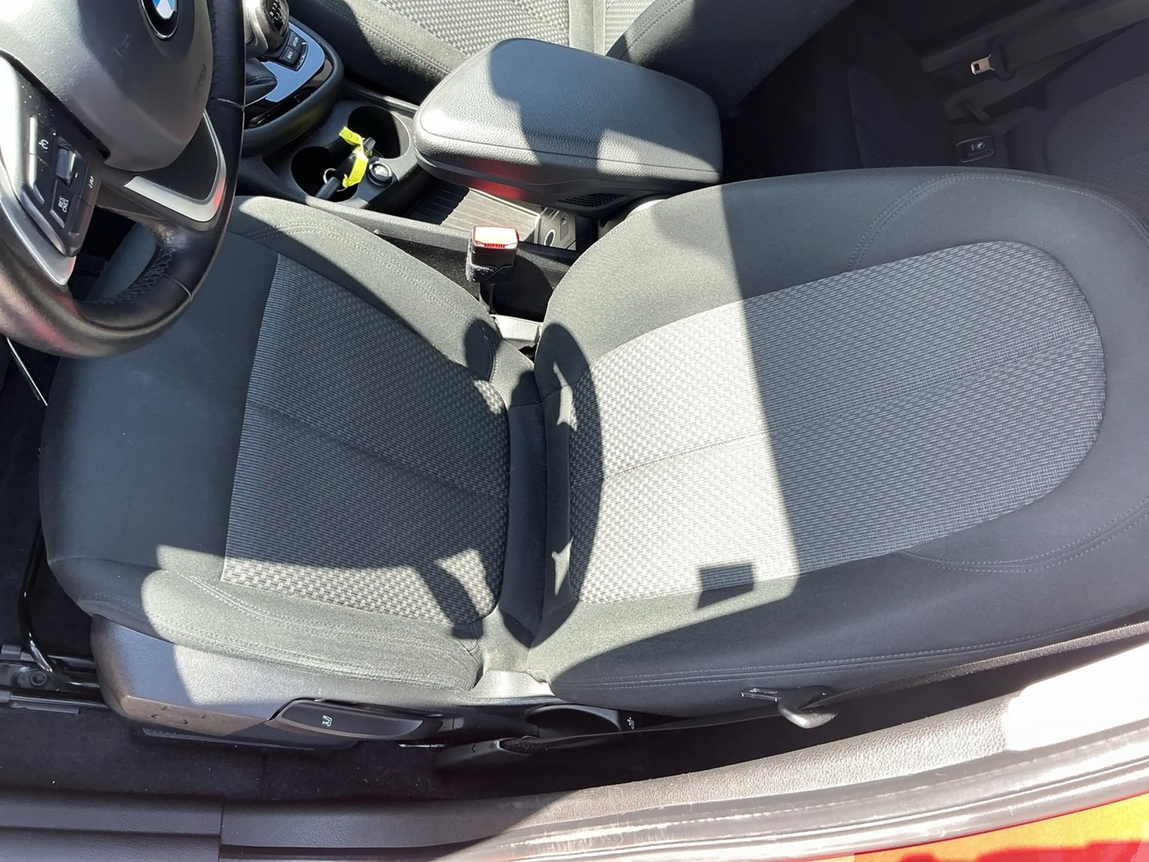 BMW 216 BMW 216d Active Tourer — photo 11
