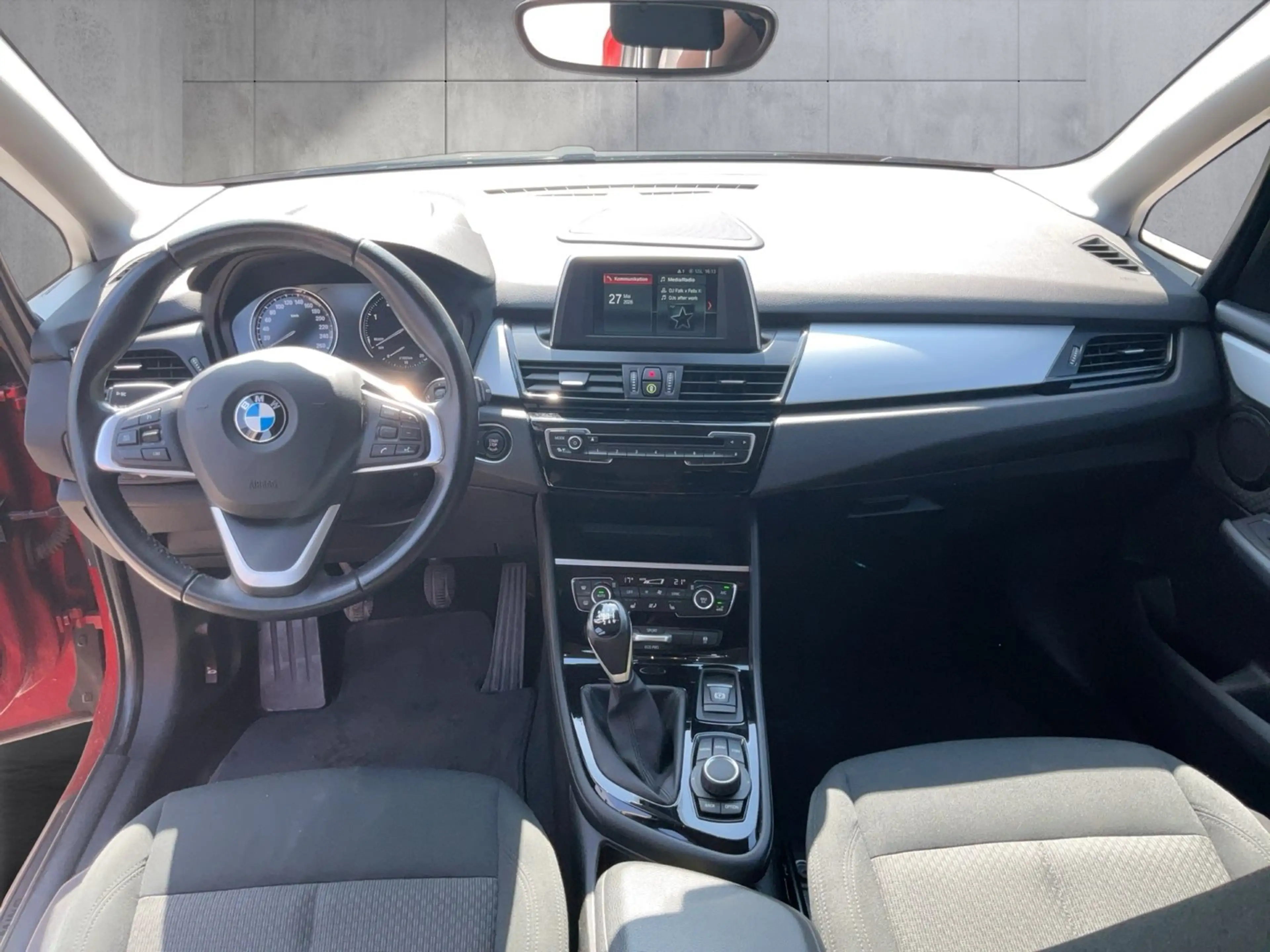 BMW 216 BMW 216d Active Tourer — photo 9