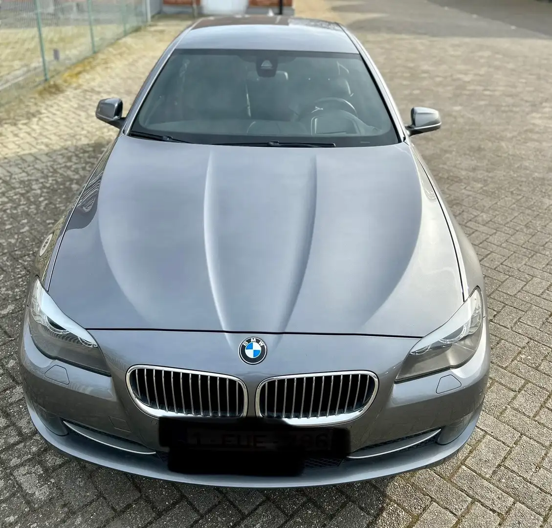 BMW 118 118d Aut. Urban Line Grijs - 1
