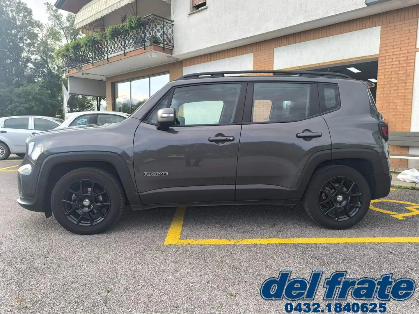 Jeep Renegade 1.0 TGDi T3 120Cv Limited 4x2 Grau - 2