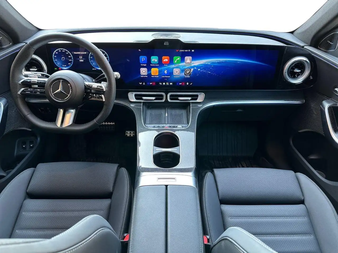 Mercedes-Benz GLC 2026 — фото 10