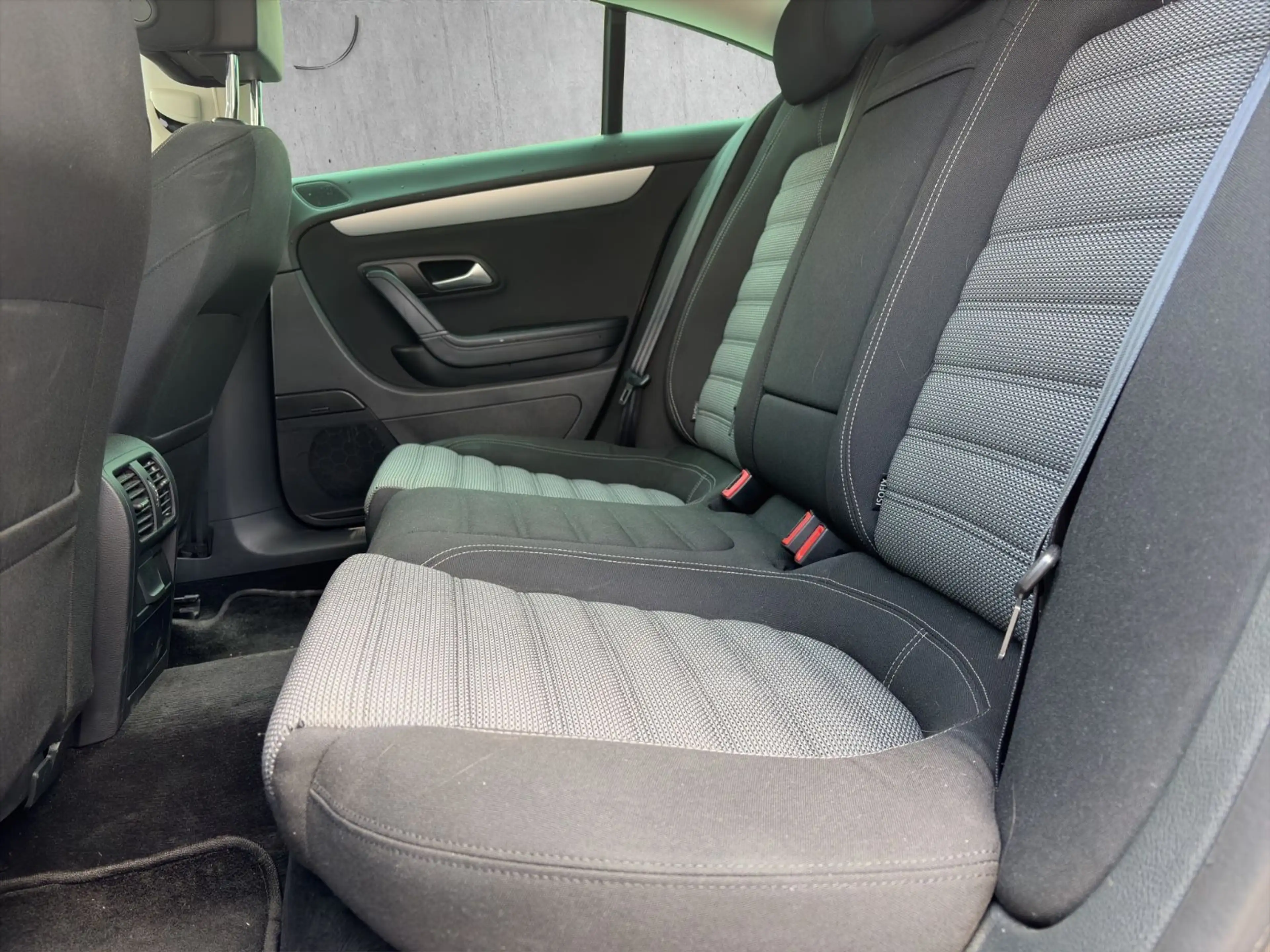 Volkswagen CC Basis BMT — photo 11