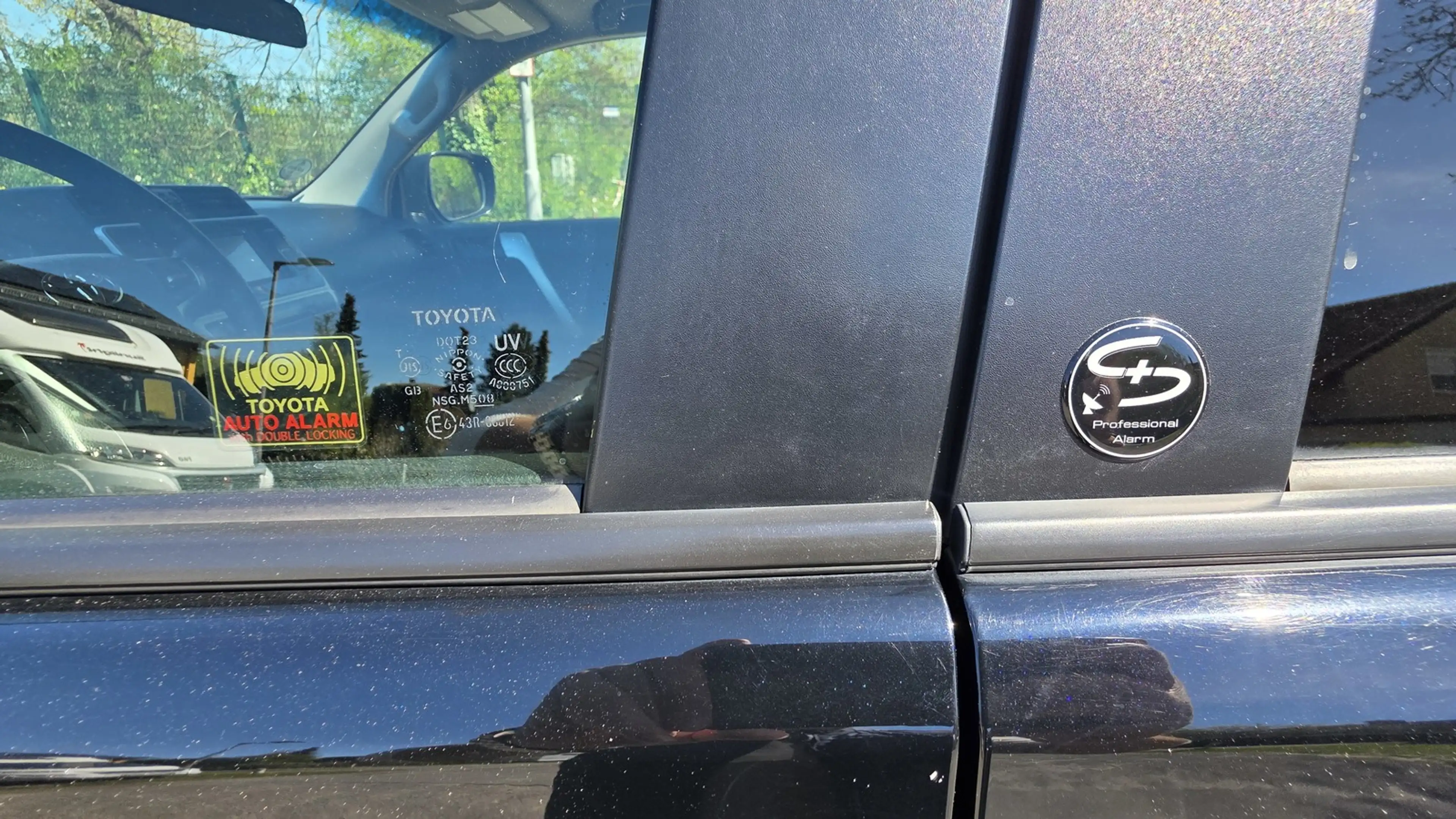 Toyota Land Cruiser 150 Comfort, Aut., Navi, KeylessGo — photo 14