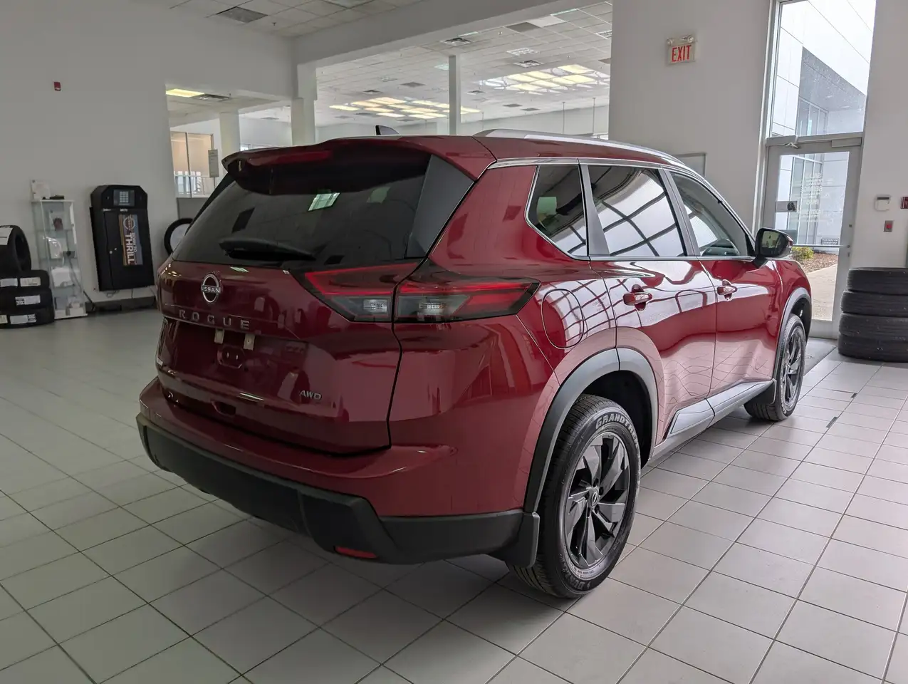 Nissan Rogue снимка Nissan Rogue