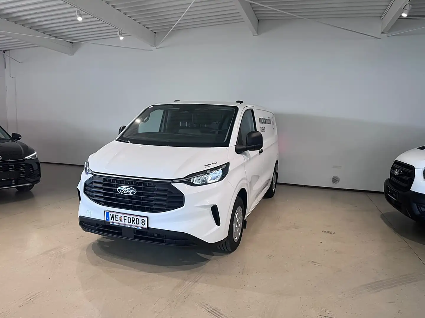Ford Transit Custom Kasten 2,0 EcoBlue L1H1 320 Trend Weiß - 1