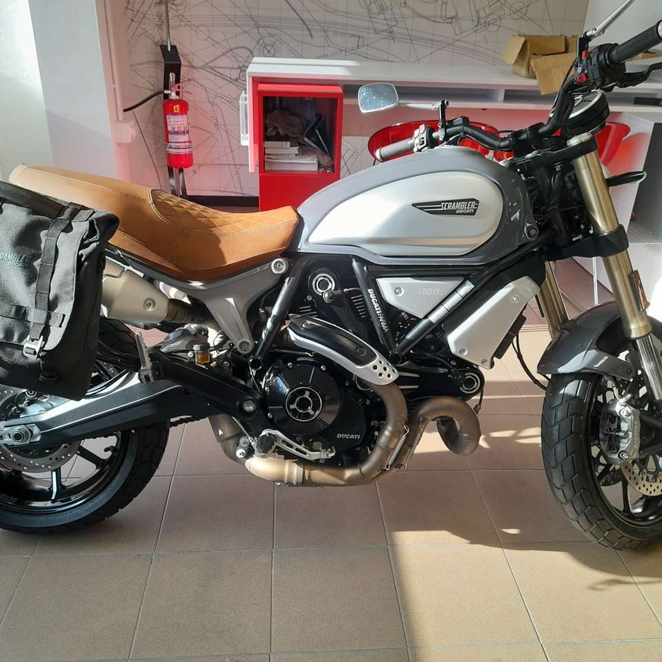 Ducati Scrambler 1100