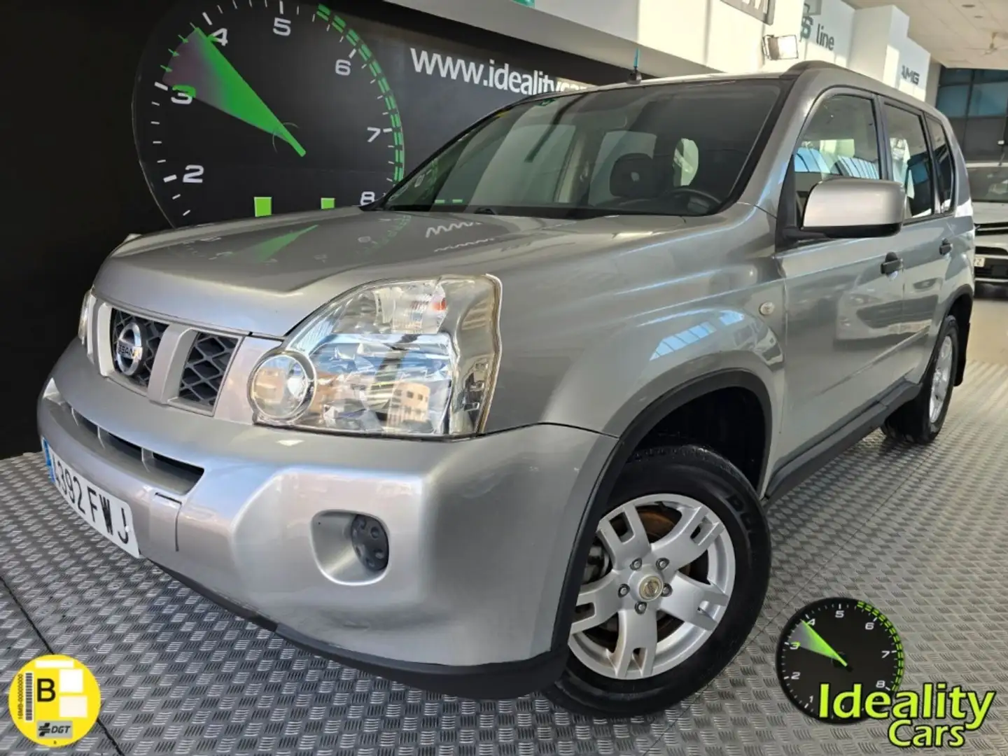 Nissan X-Trail 2.0dCi SE Grigio - 1