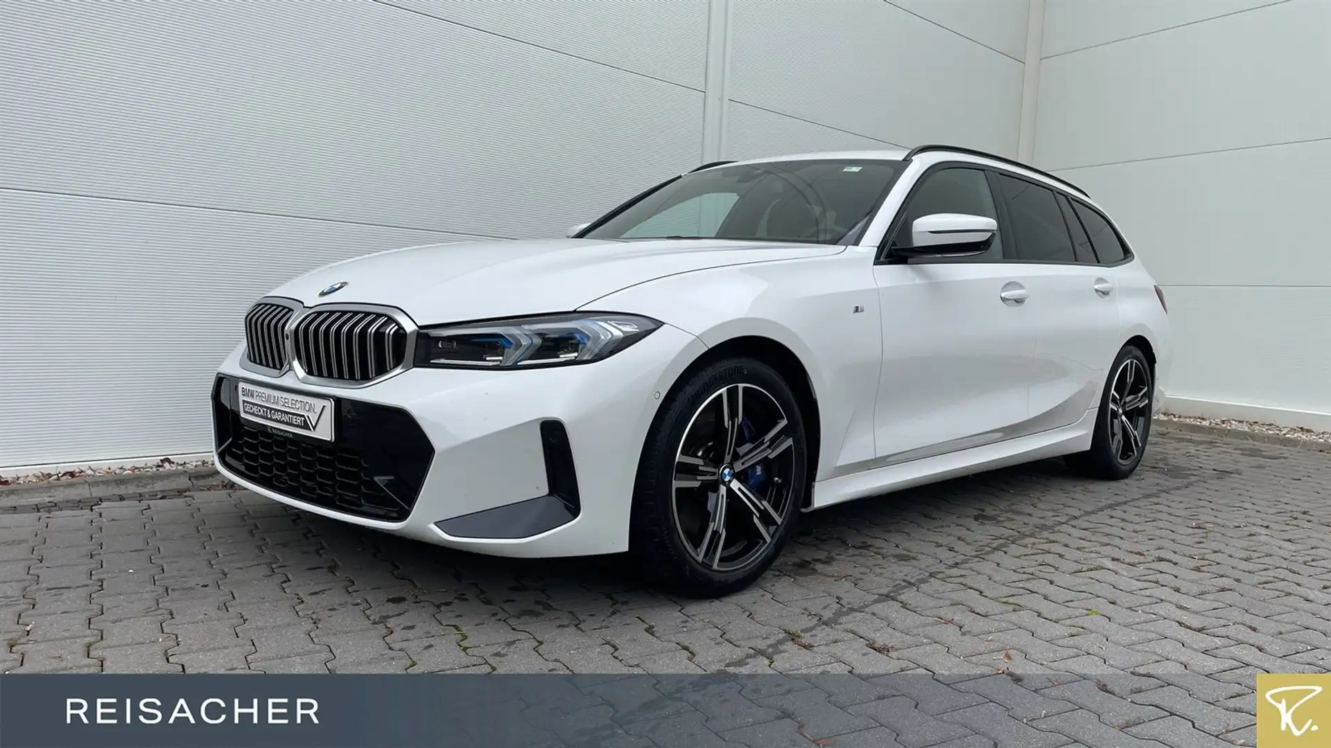 BMW 320 i Tou M Sport,LCPro.AHK,HuD,adLED,360° Weiß - 1