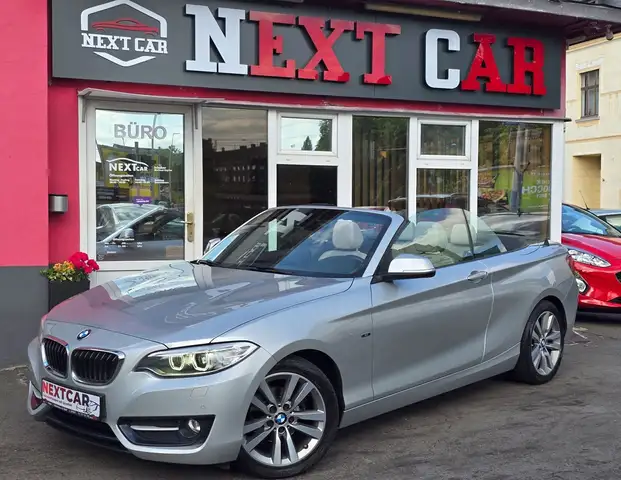 BMW 218 i Sport Line|Auto/Navi/