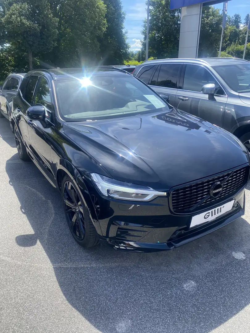 Volvo XC60 B4 R-Design AWD Geartronic - 1