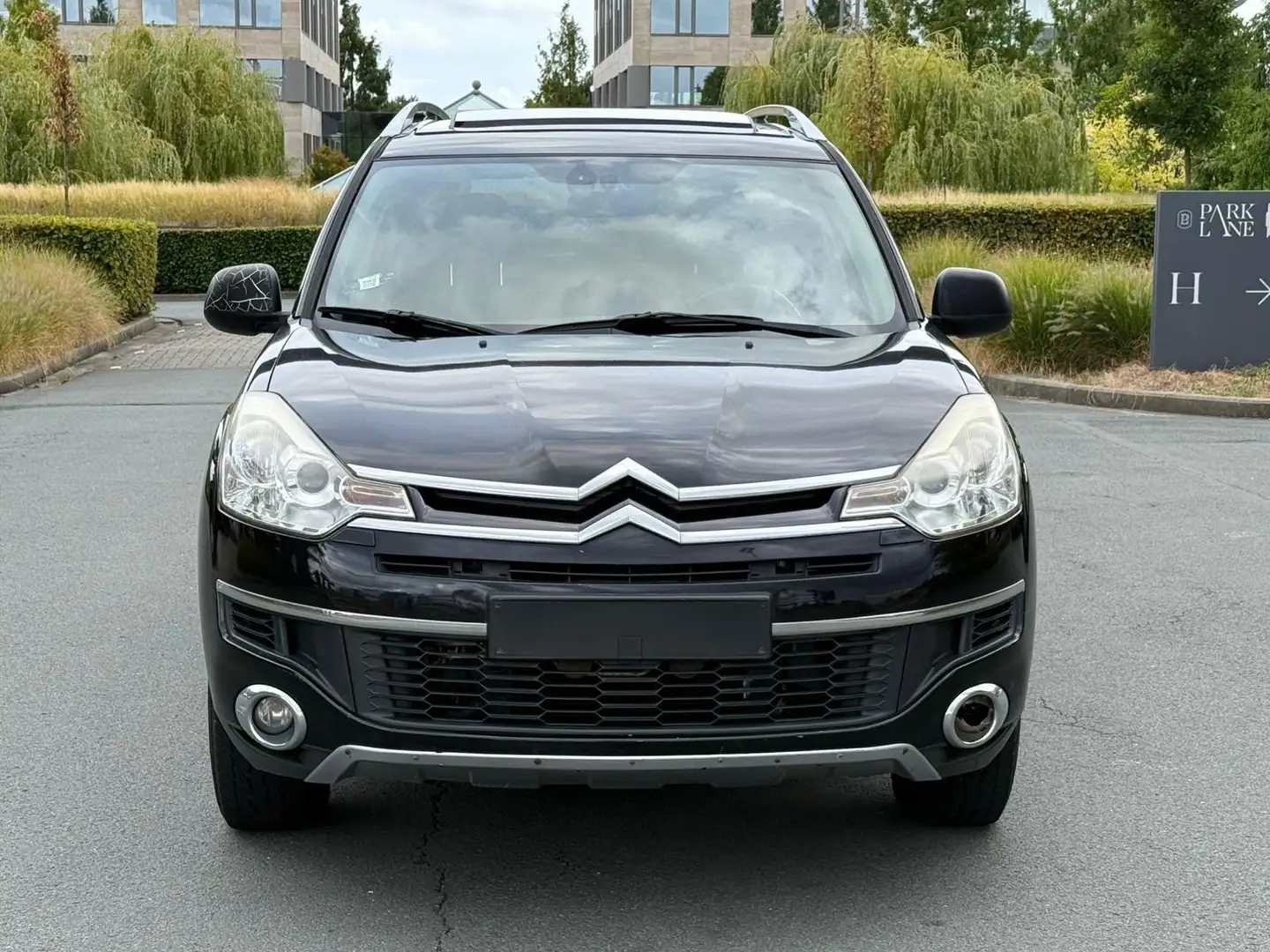 Citroen C-Crosser 2.2 HDi Attraction Noir - 2