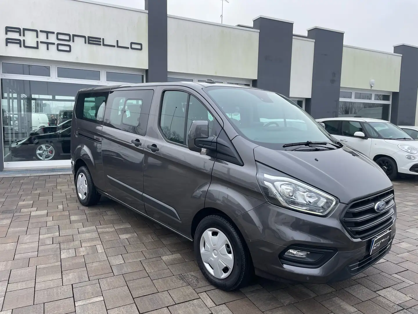 Ford Transit Custom 320 2.0 EcoBlue Hybrid 130CV PL L2 Combi 9 Posti Grigio - 1