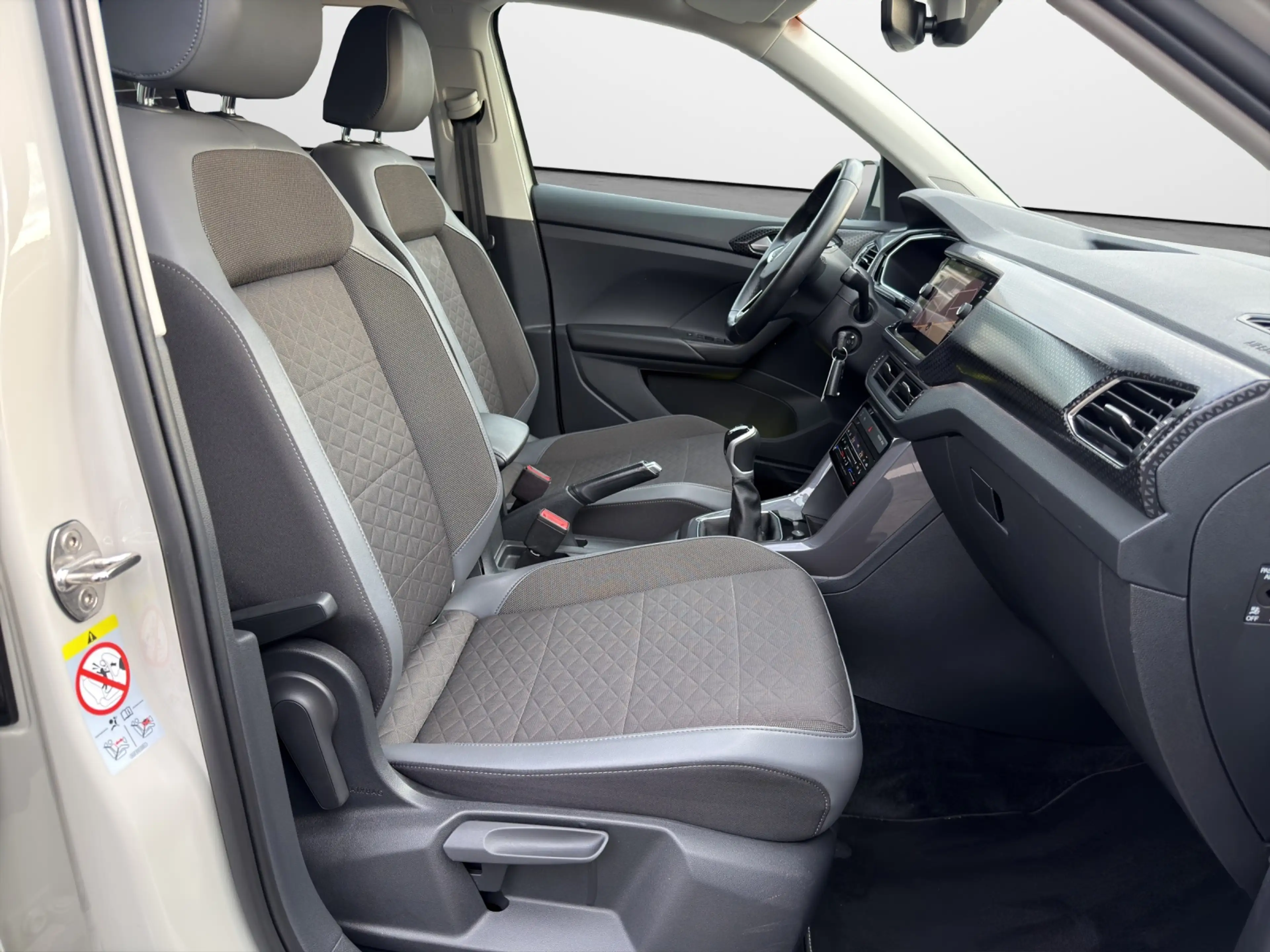 Volkswagen T-Cross 1.0 TSI Style — photo 13