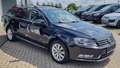 Volkswagen Passat Variant Comfortline BlueMotion+Klima/Navi/PDC/Scheckheft crna - thumbnail 2