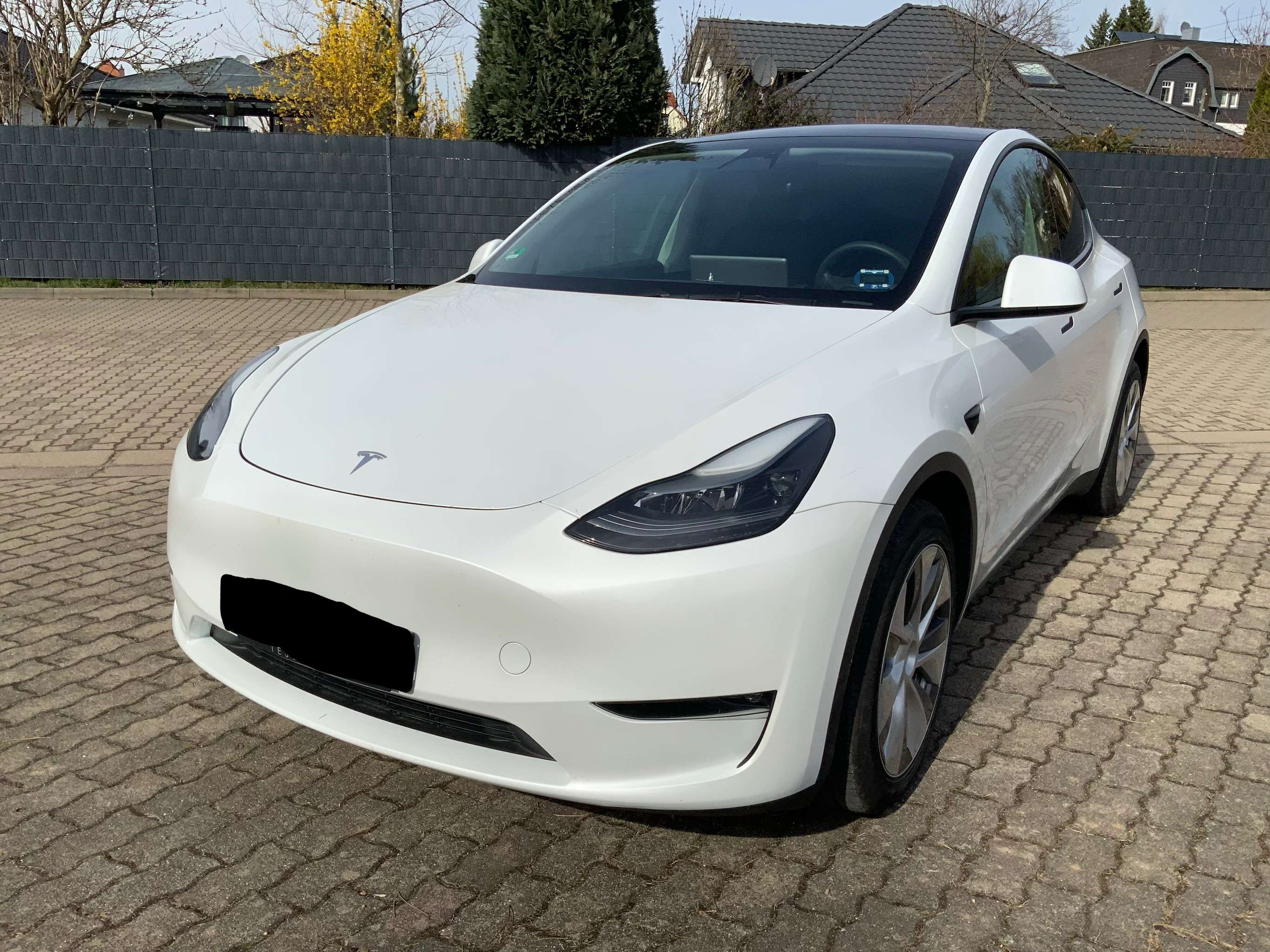 Second hand Tesla Model Y electro