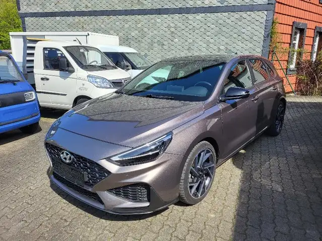 Hyundai i30 1.6 CRDi 48V-Hybrid N-LINE+PANORAMA+AHK+LED+