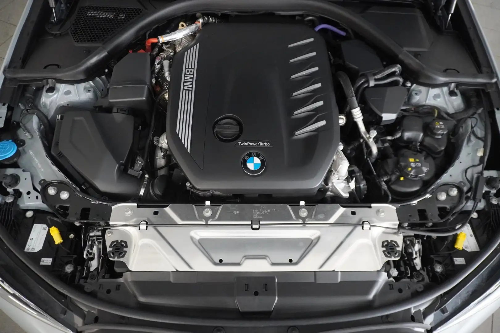 BMW 330 330d xDrive Grau - 2