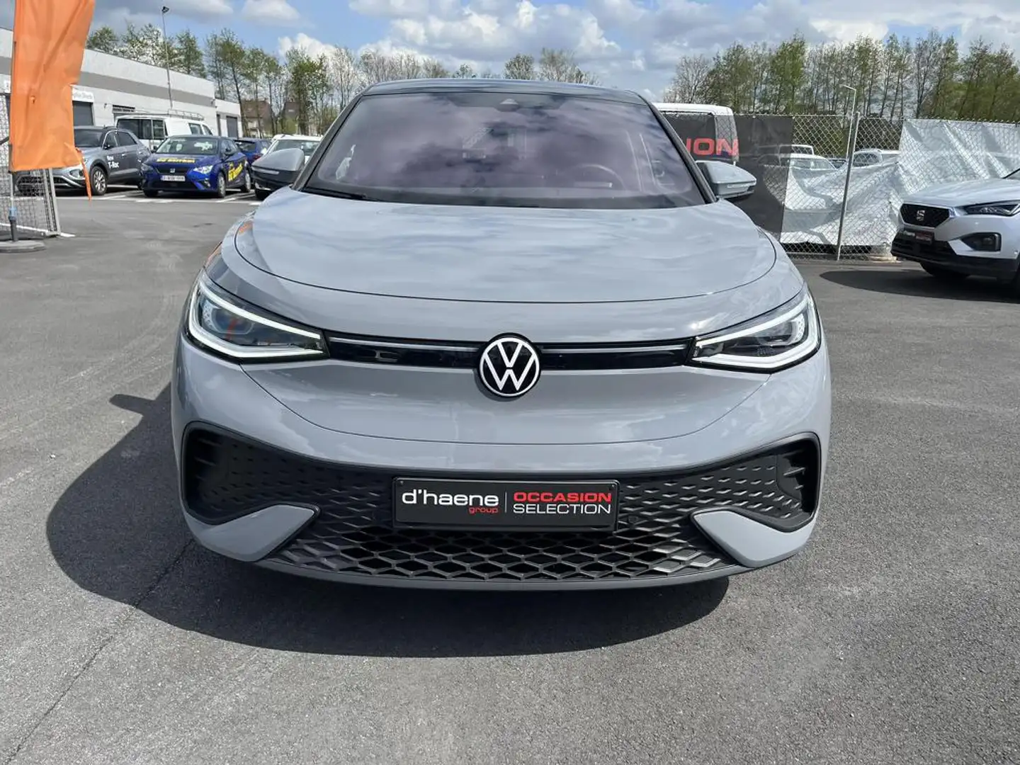 Volkswagen ID.5 77 kWh 150 kW (204 ch) 1 vitesses Gris - 2