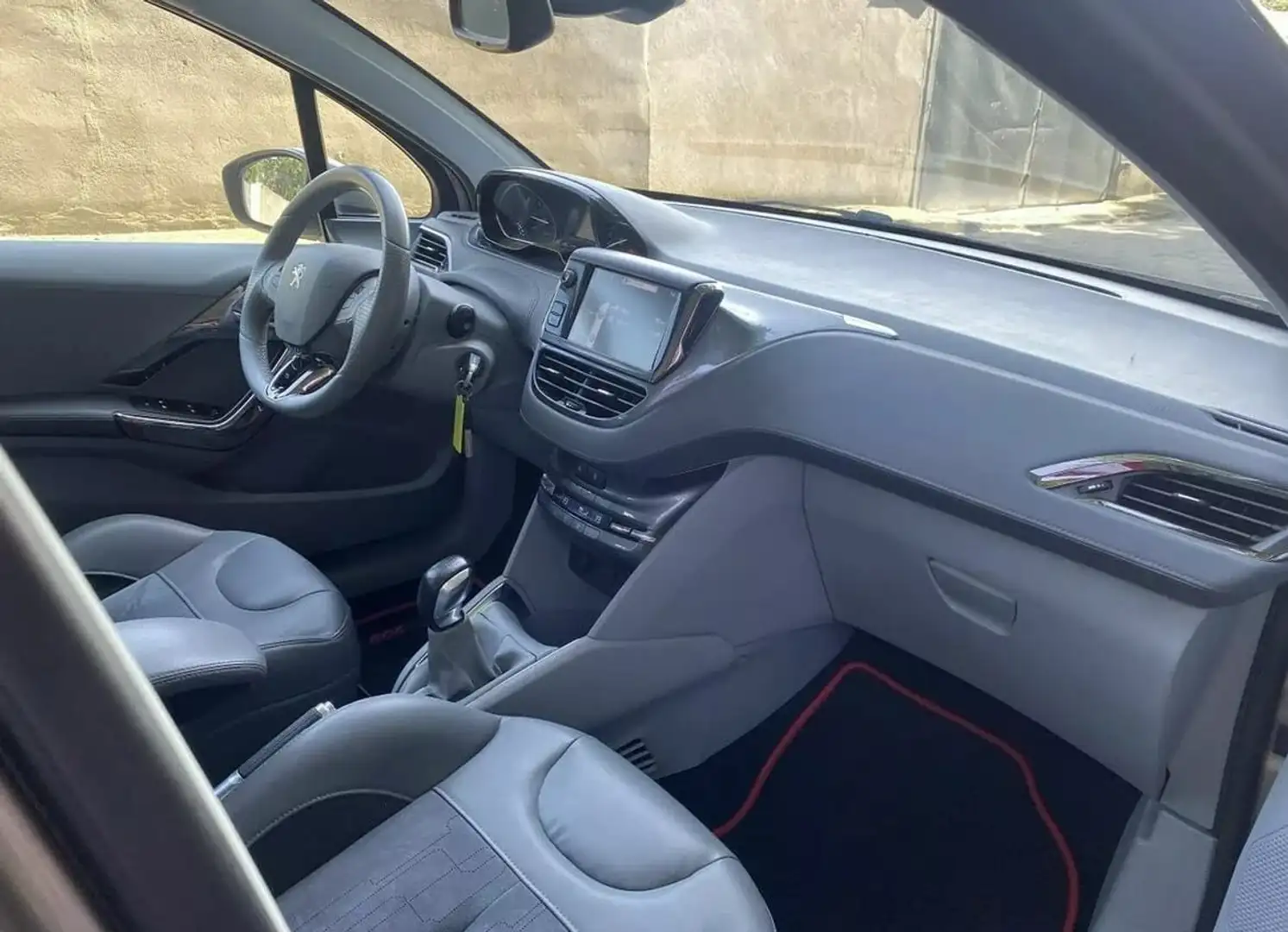 Peugeot 208 208+1.0i+Access - 2