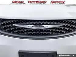 Chrysler Grand Caravan 2027 — фото 9