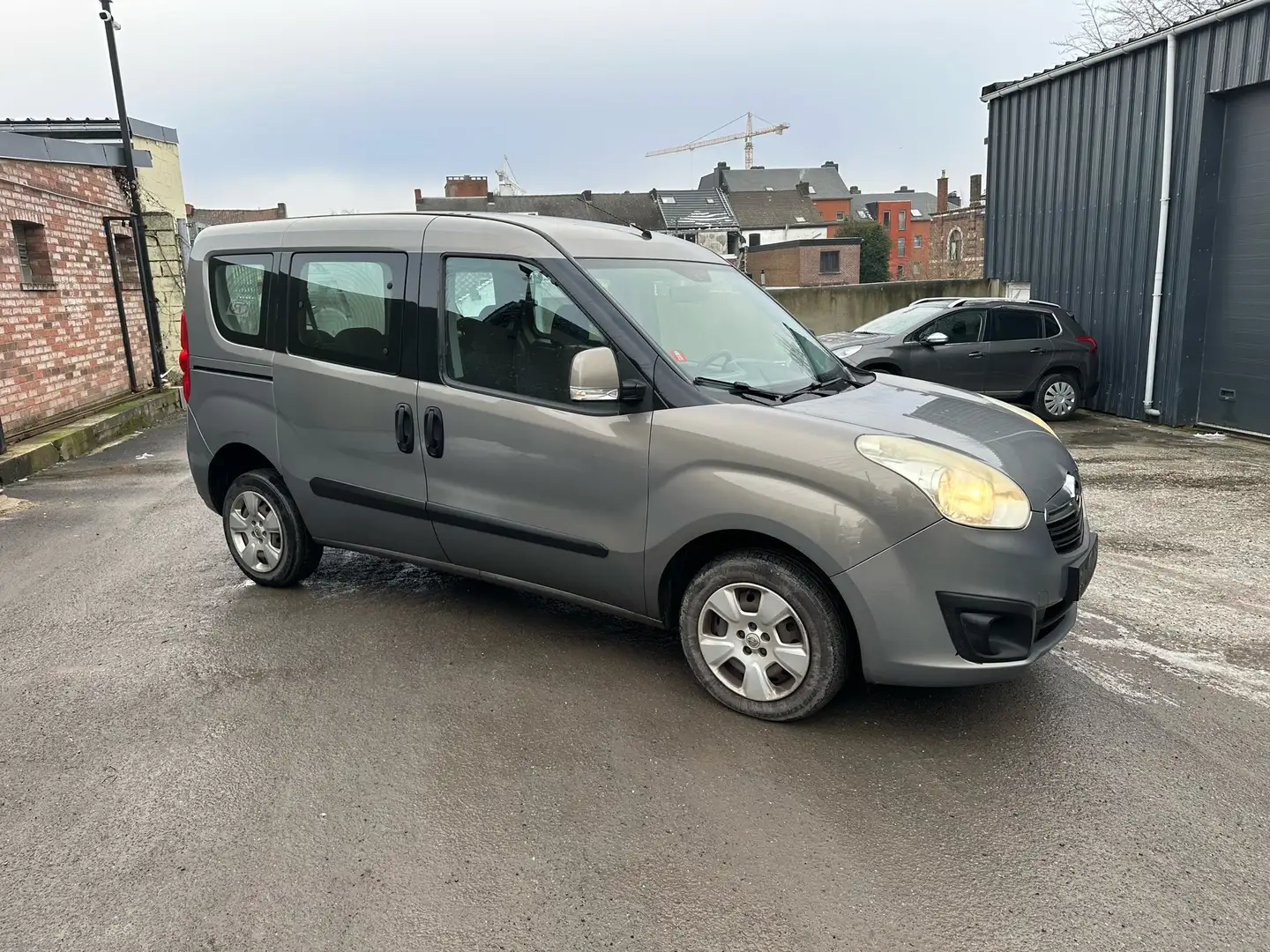 Opel Combo Tour 1.6 CDTi L1H1 Enjoy - 2