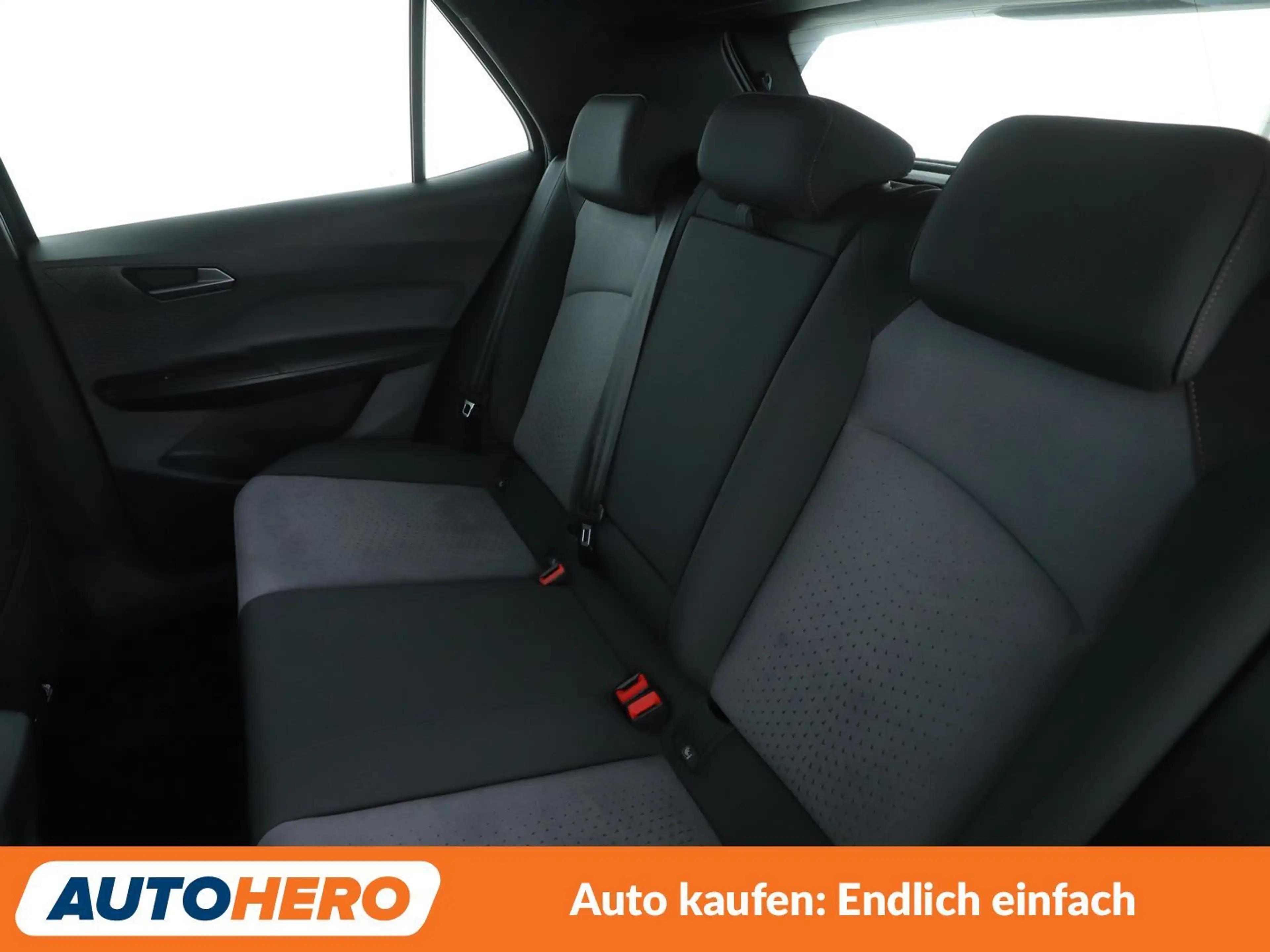 CUPRA Born electric drive 150 kW *NAVI*VC*LED*ACC*CAM*PDC*SHZ — photo 14