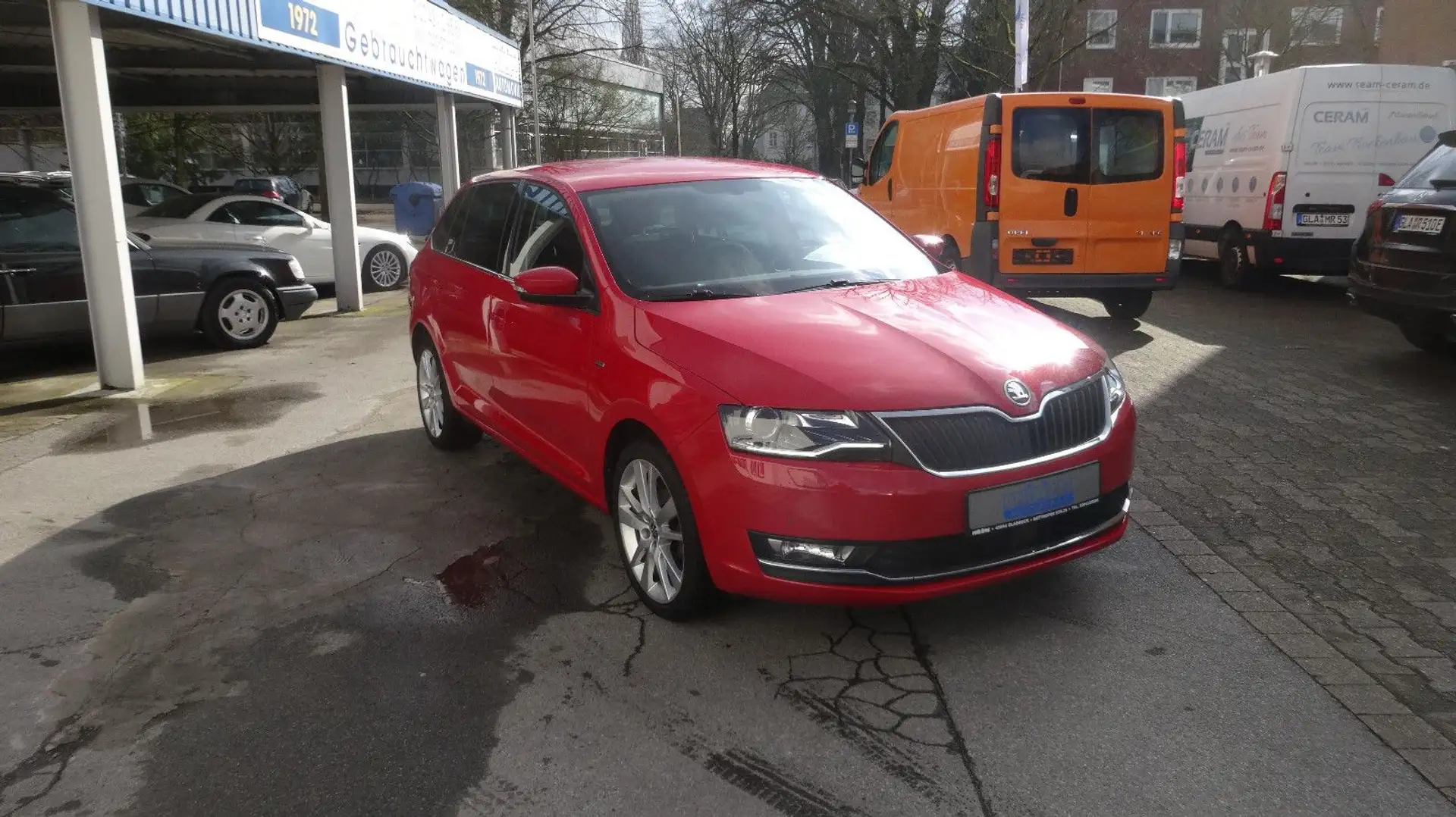 Skoda Rapid/Spaceback Spaceback Clever,Klimaautomatik,Sitzheizun Rot - 1