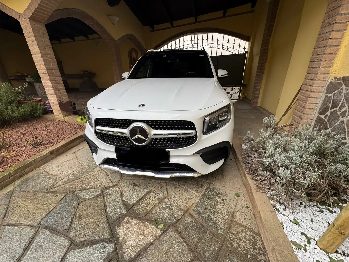 Mercedes-Benz GLB 200 GLB 200 d AMG Line Advanced Plus 4matic auto Bianco - 1