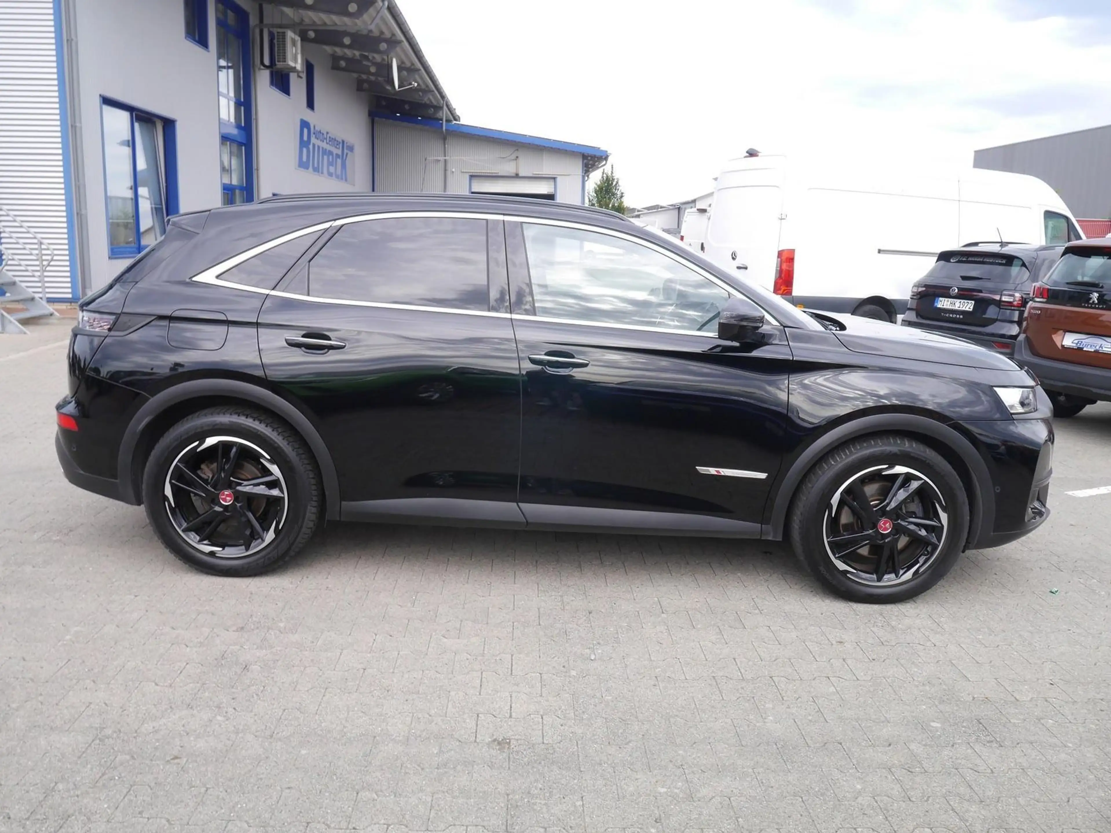 DS Automobiles DS 7 Crossback DS7 E-Tense 225 LED/Navi/ACC/SHZ/Pano/RFK — photo 12