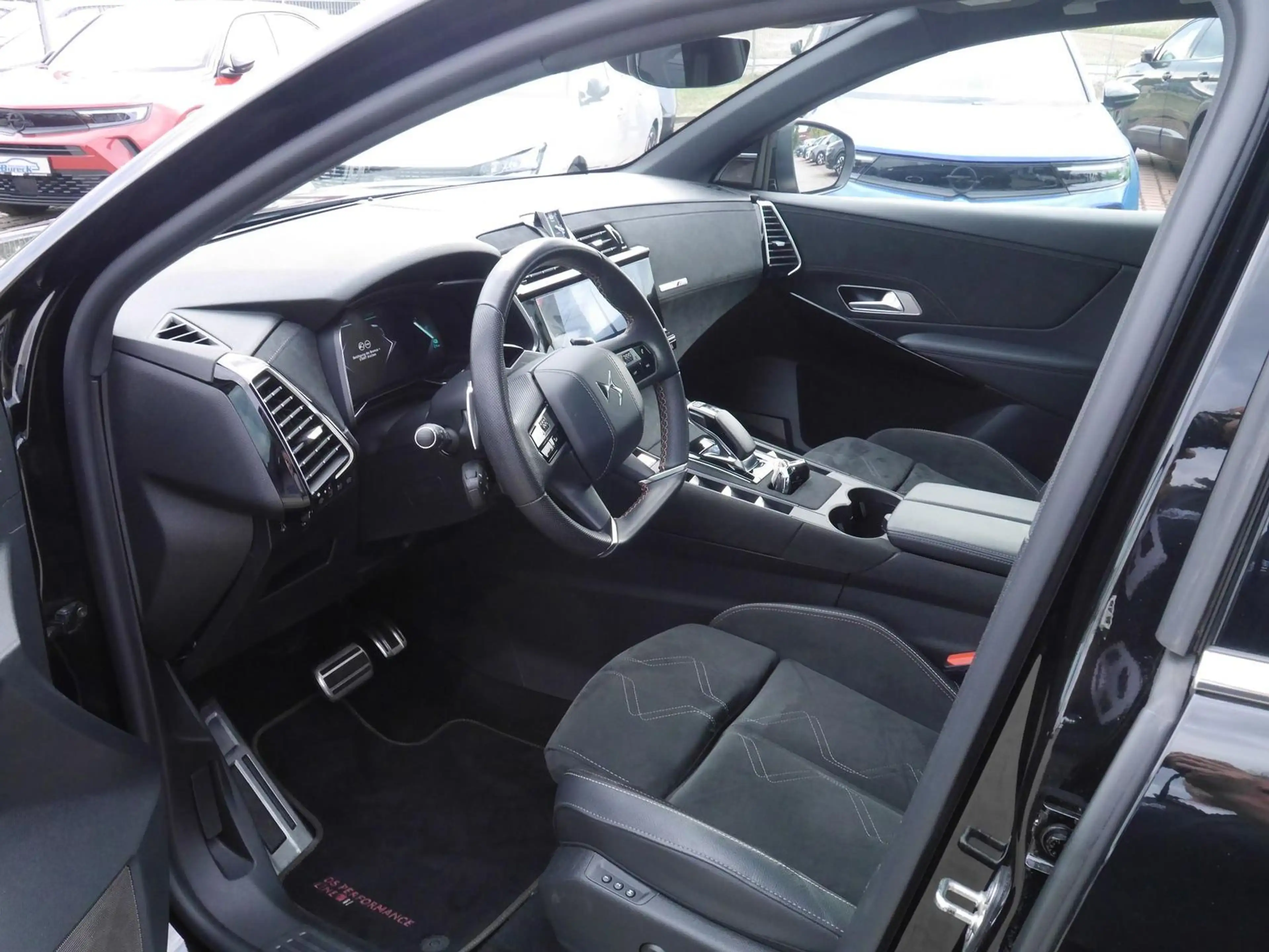 DS Automobiles DS 7 Crossback DS7 E-Tense 225 LED/Navi/ACC/SHZ/Pano/RFK — photo 14