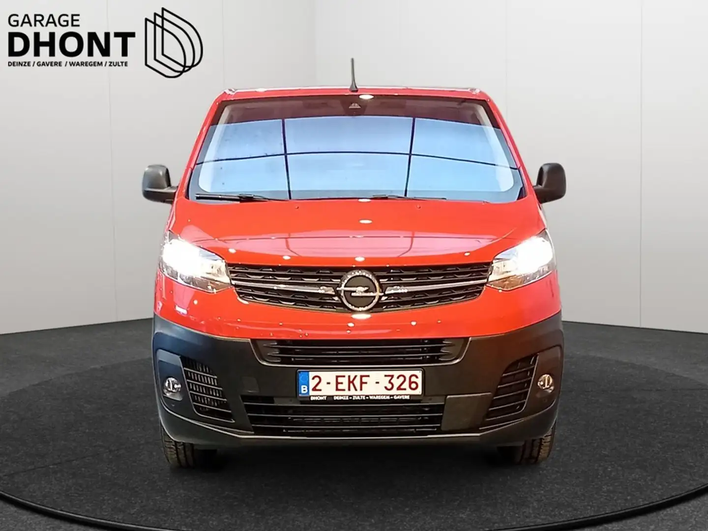 Opel Vivaro Van L3 - 2.0 Diesel Manueel 6 - 145PK Rouge - 2