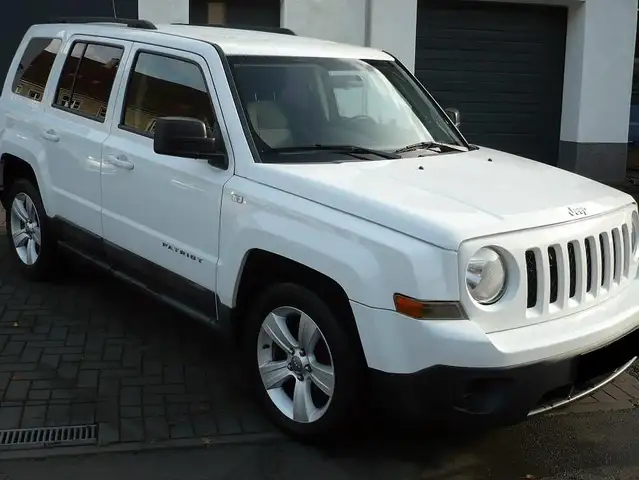 Jeep Patriot Patriot Diesel 2.2 CRD DPF 4x4 Sport Euro 5