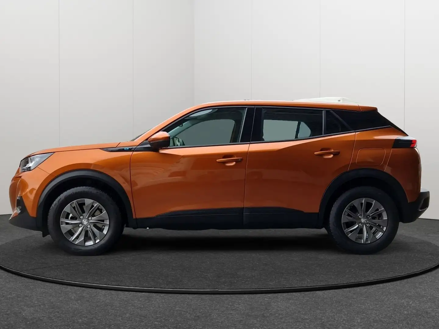 Peugeot 2008 e-2008 50kWh Active Pack Orange - 2