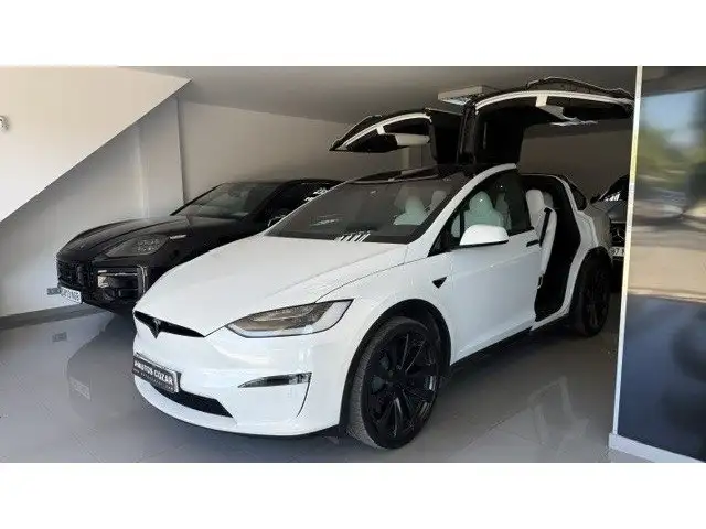 Tesla Model X Plaid AWD