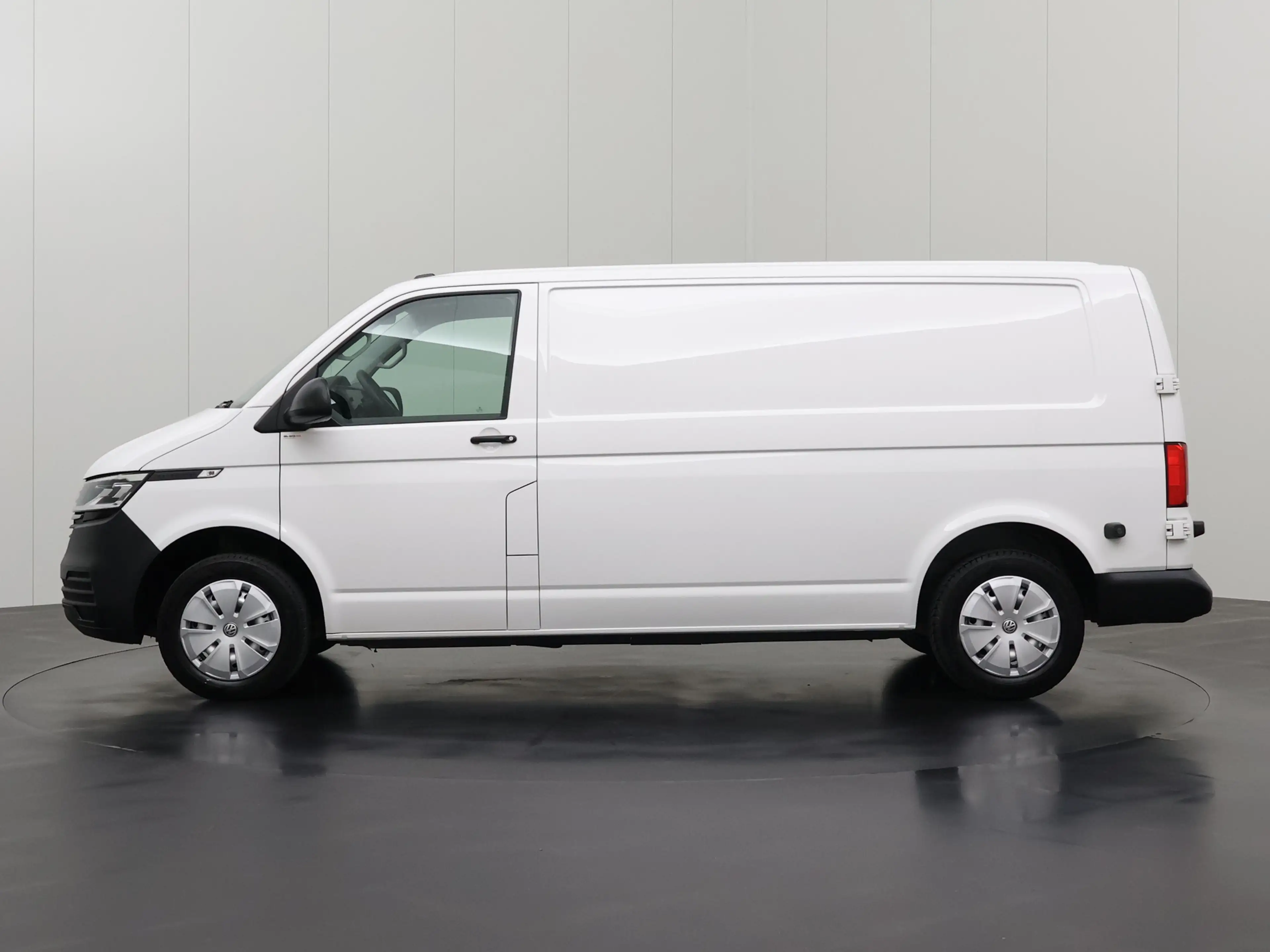 Volkswagen Transporter 2.0TDi 150PK Lang Achterdeuren | Led | Navigatie | — photo 12