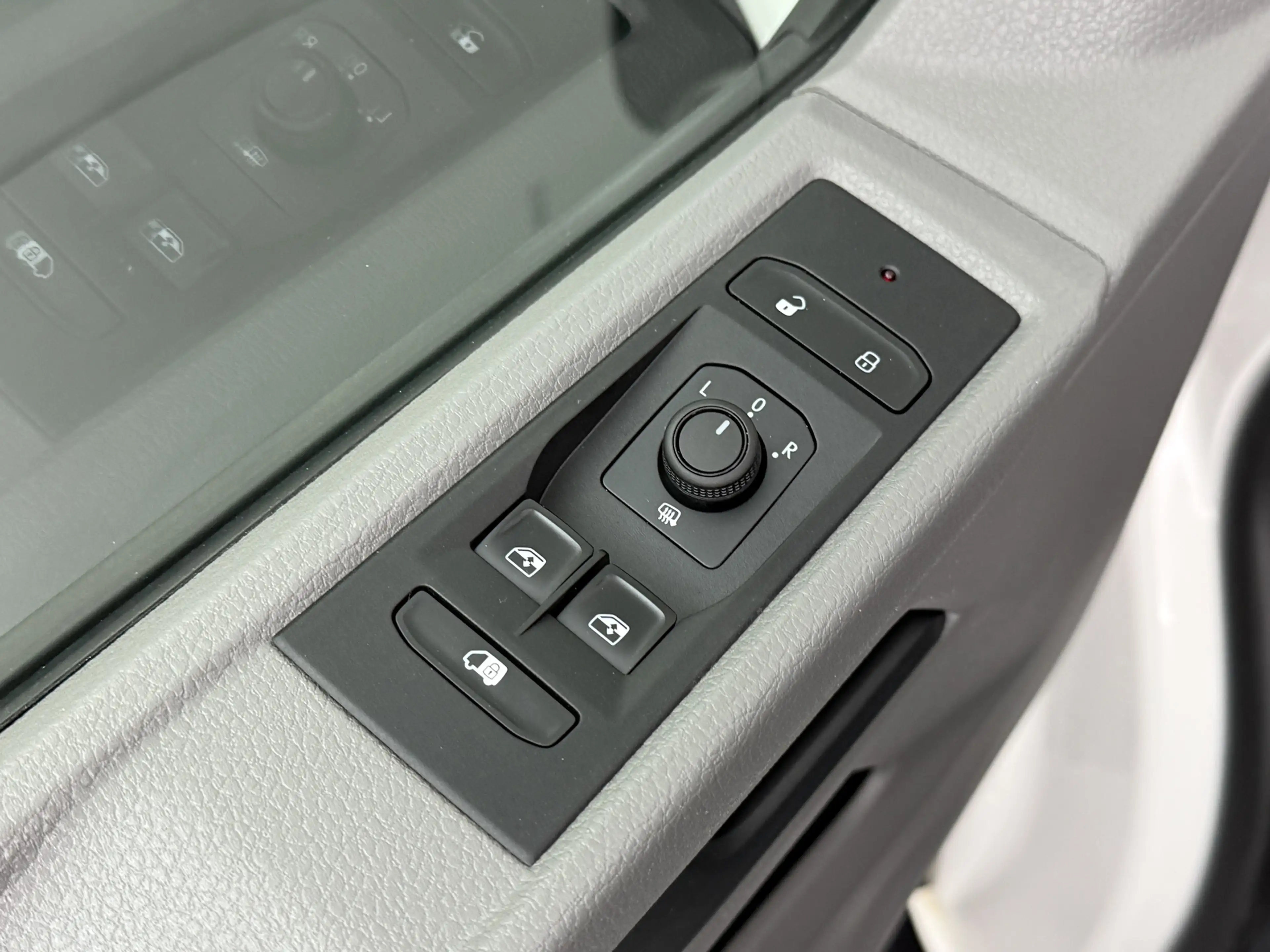 Volkswagen Transporter 2.0TDi 150PK Lang Achterdeuren | Led | Navigatie | — photo 8