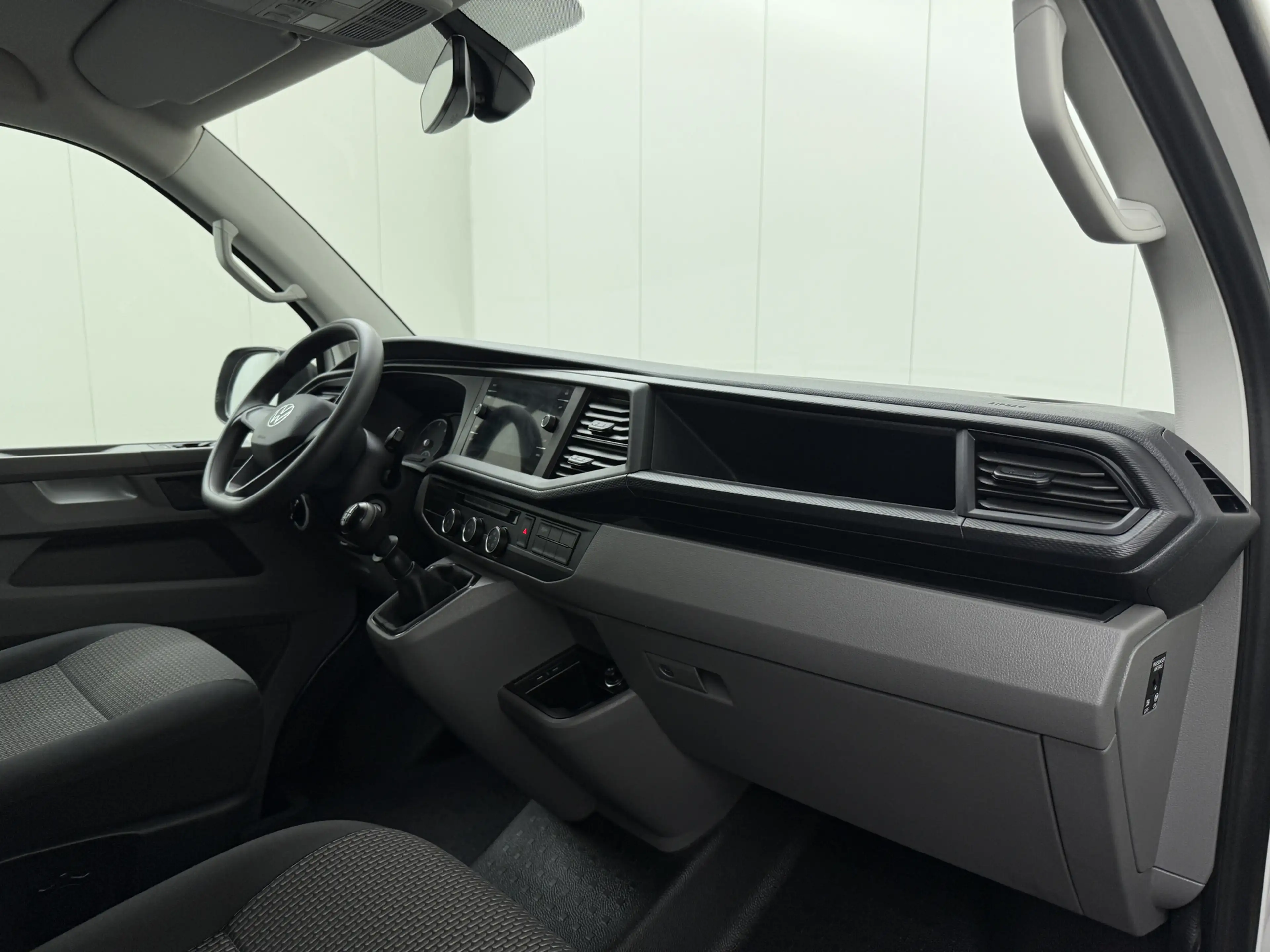 Volkswagen Transporter 2.0TDi 150PK Lang Achterdeuren | Led | Navigatie | — photo 21