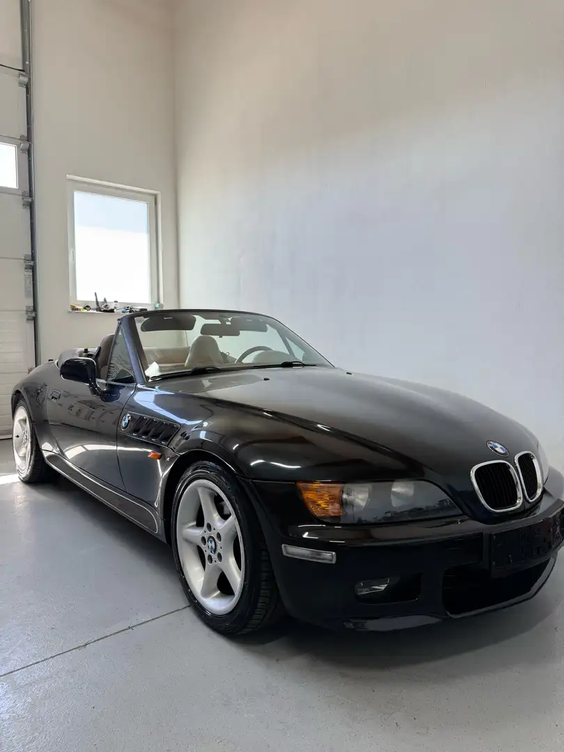 BMW Z3 BMW Z3 Roadster 2.8i | 1. Hand | Nur 90.000 km | E Schwarz - 2