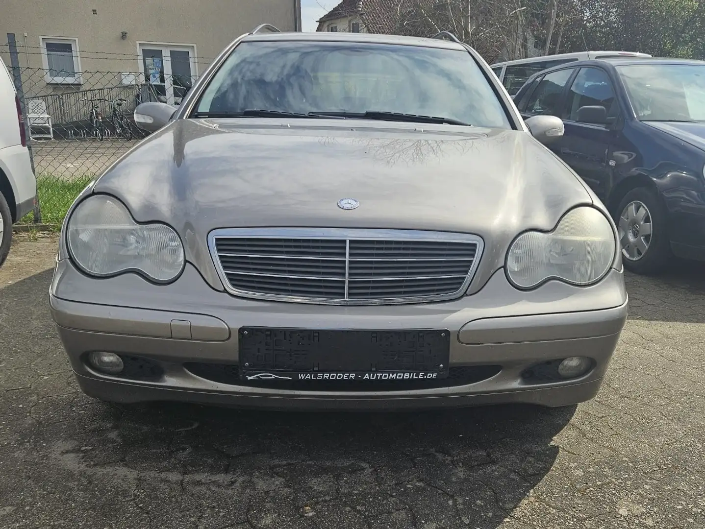 Mercedes-Benz C 220 C 220 T CDI Automatik*1 jahr tüv*AHK*ALLWETTERREIF Grau - 1
