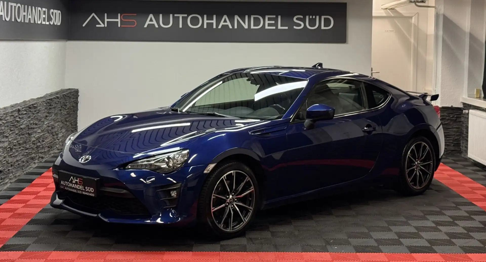 Toyota GT86 NAVIGATION*TEMPOMAT*SHZ*XENON* Blau - 1