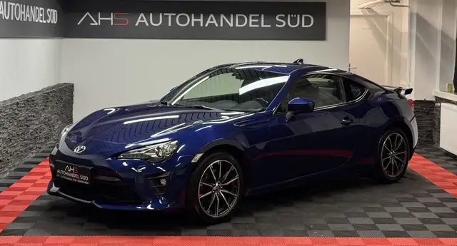 Toyota GT86 NAVIGATION*TEMPOMAT*SHZ*XENON*
